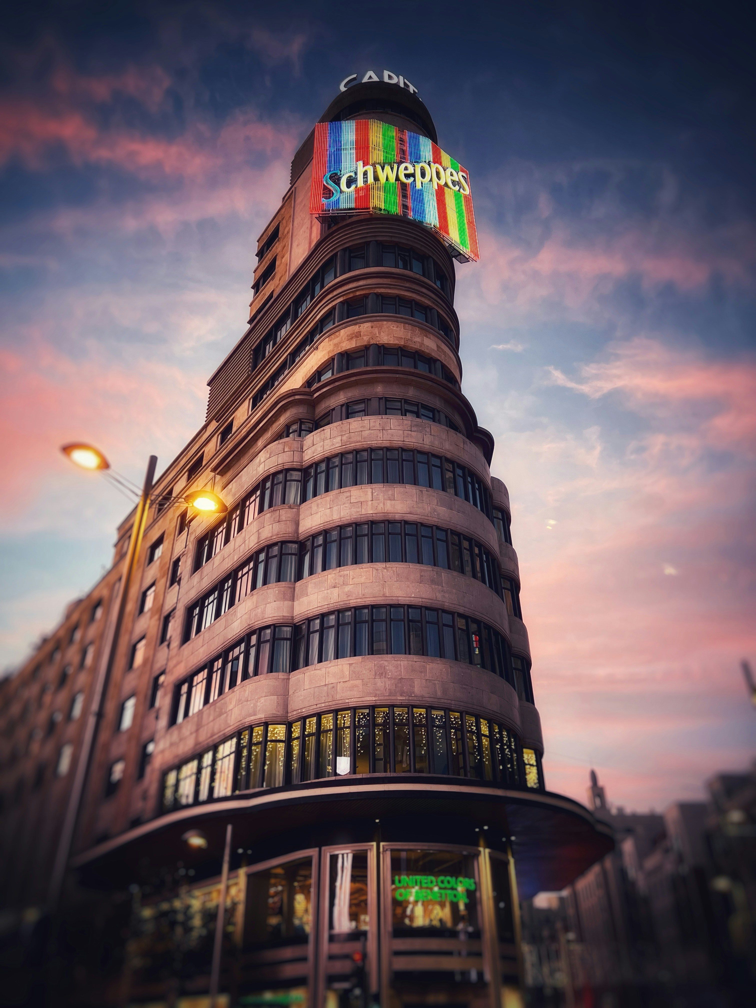 Empresa de desarrollo de páginas de aterrizaje de negocios en Madrid