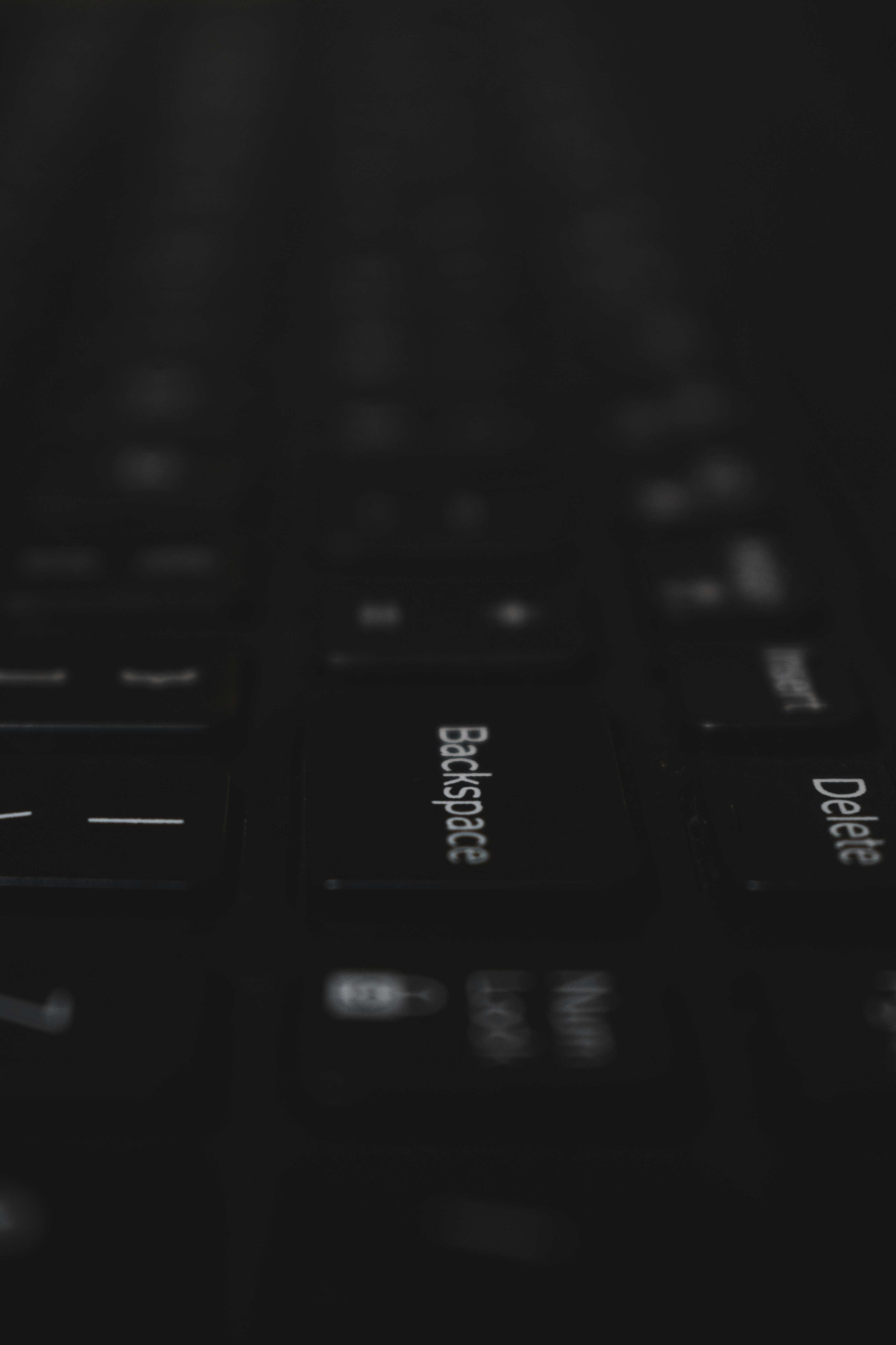 ¿Incluye el desarrollo personalizado de SaaS paneles de control o informes?