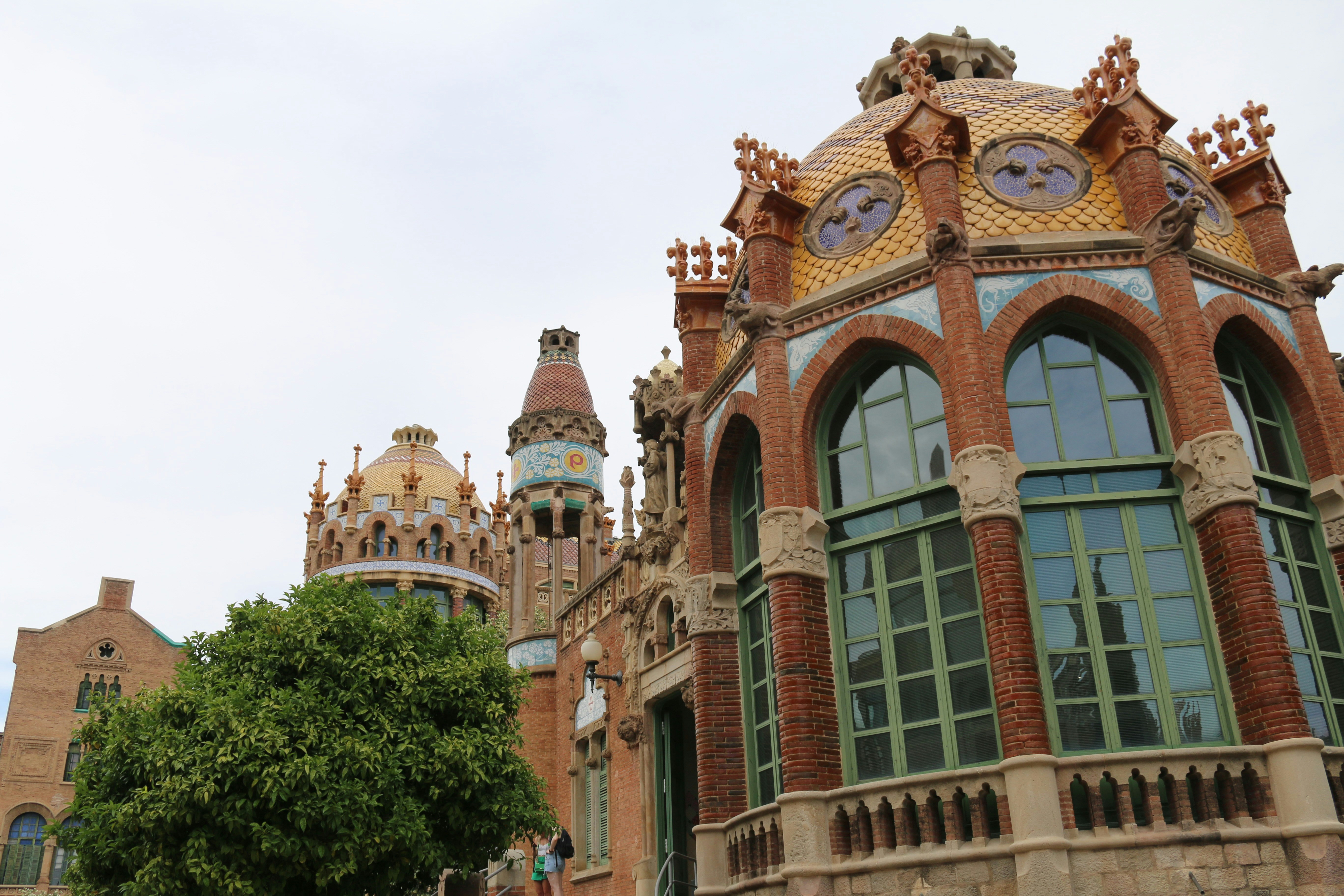 desarrollo por horas y tokens en Barcelona