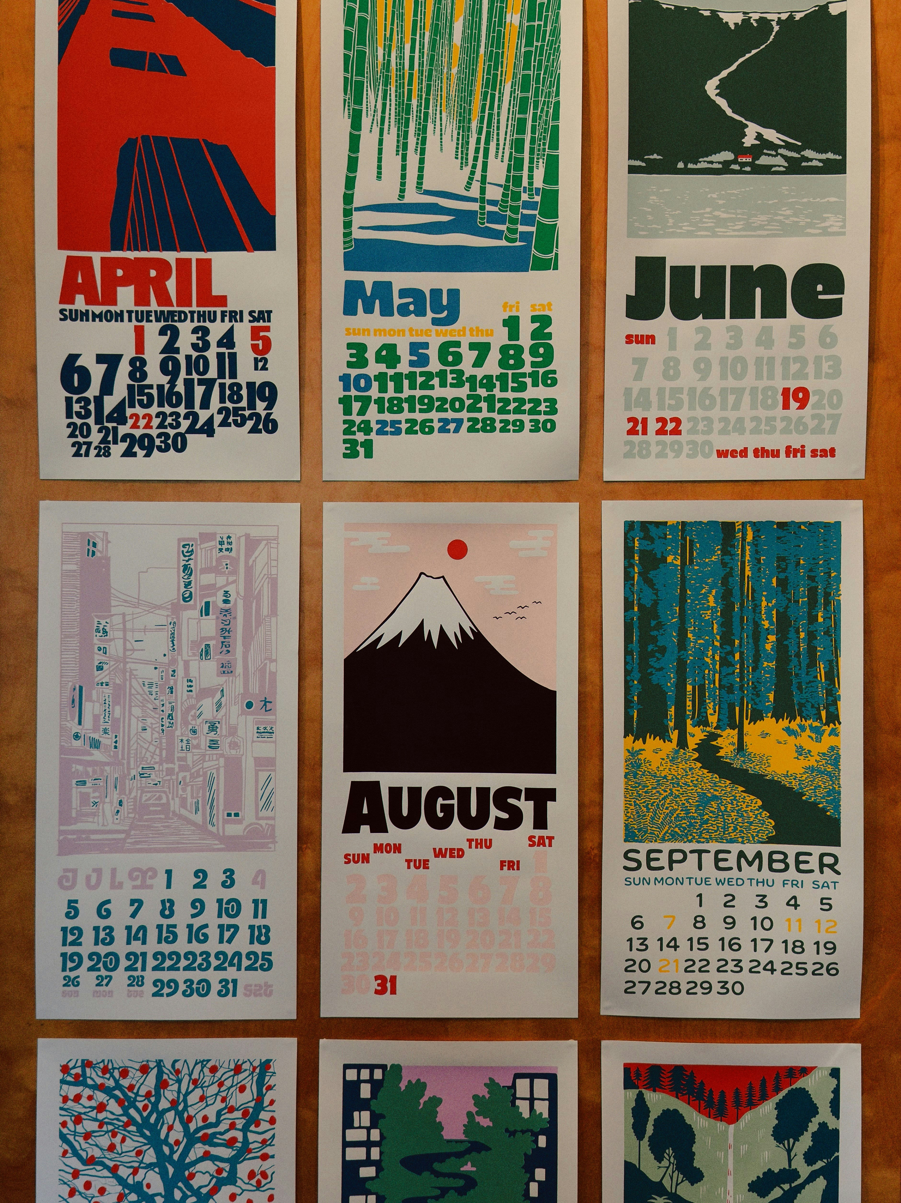 Historias de agosto (Edición de fondos de pantalla 2025)