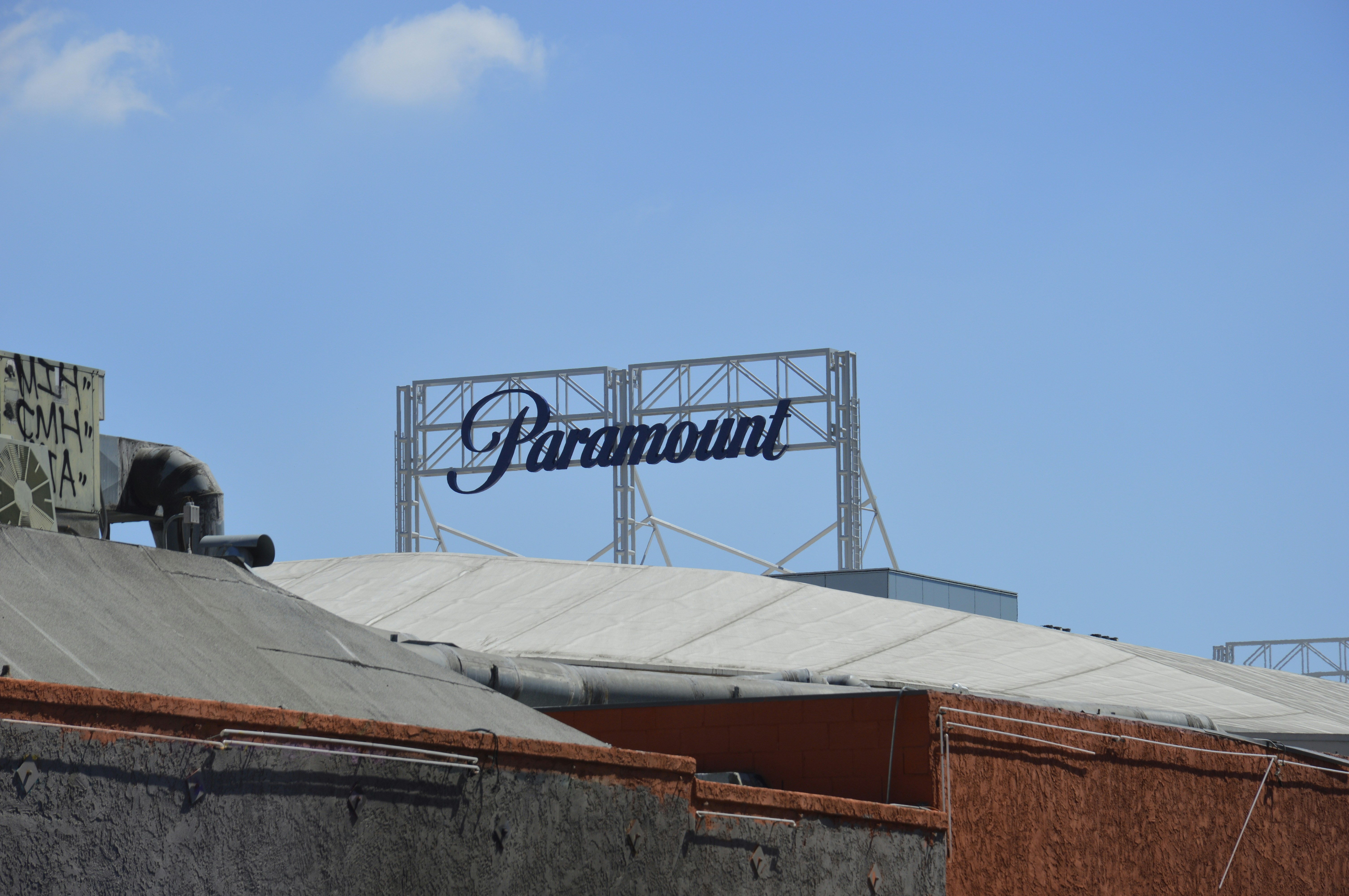 3 series de Paramount+ que puedes terminar en un fin de semana (8-10 de mayo)