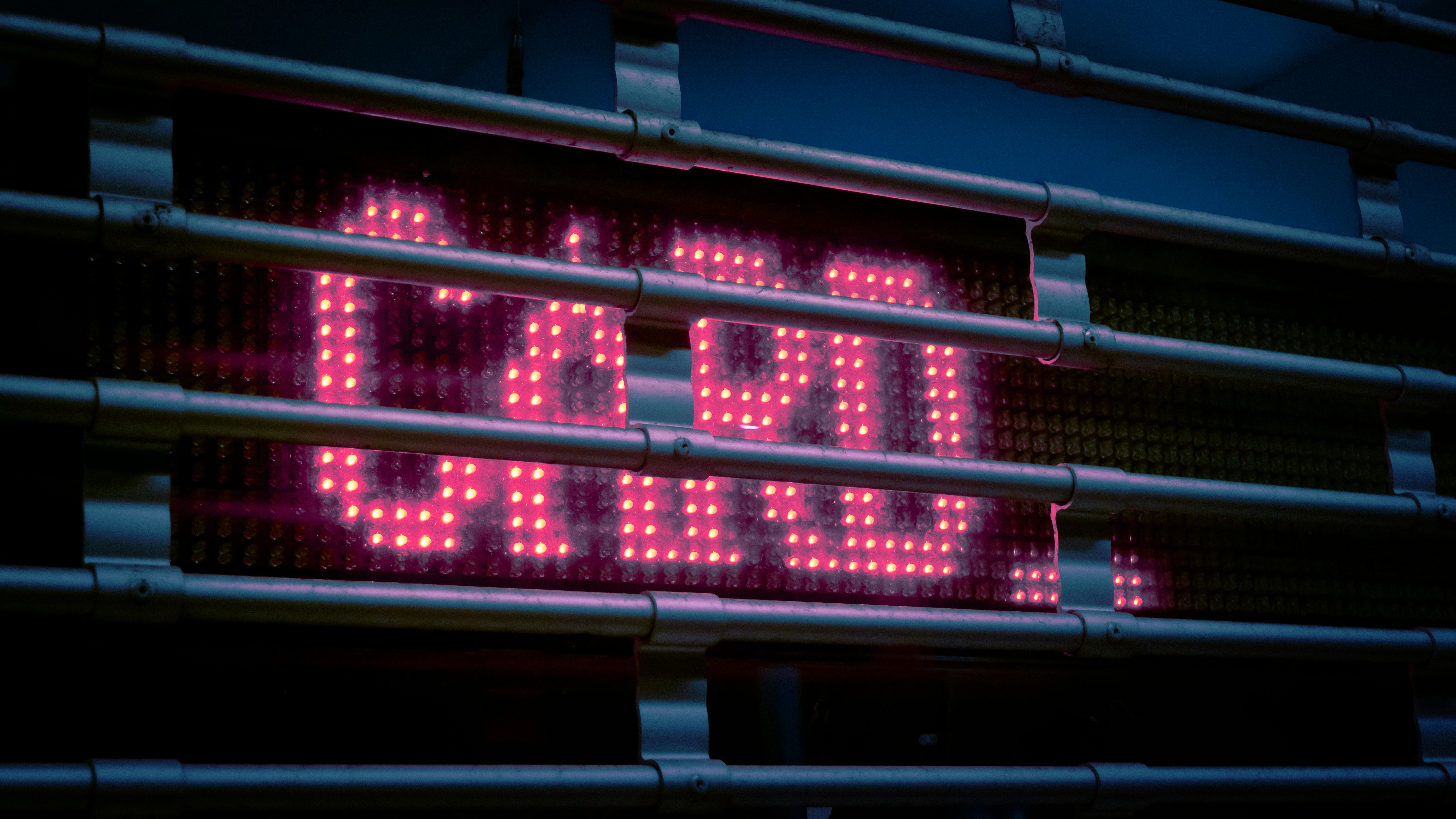 ¿Pueden las alertas de seguridad automatizadas ayudar a las empresas a ser más eficientes en energia?