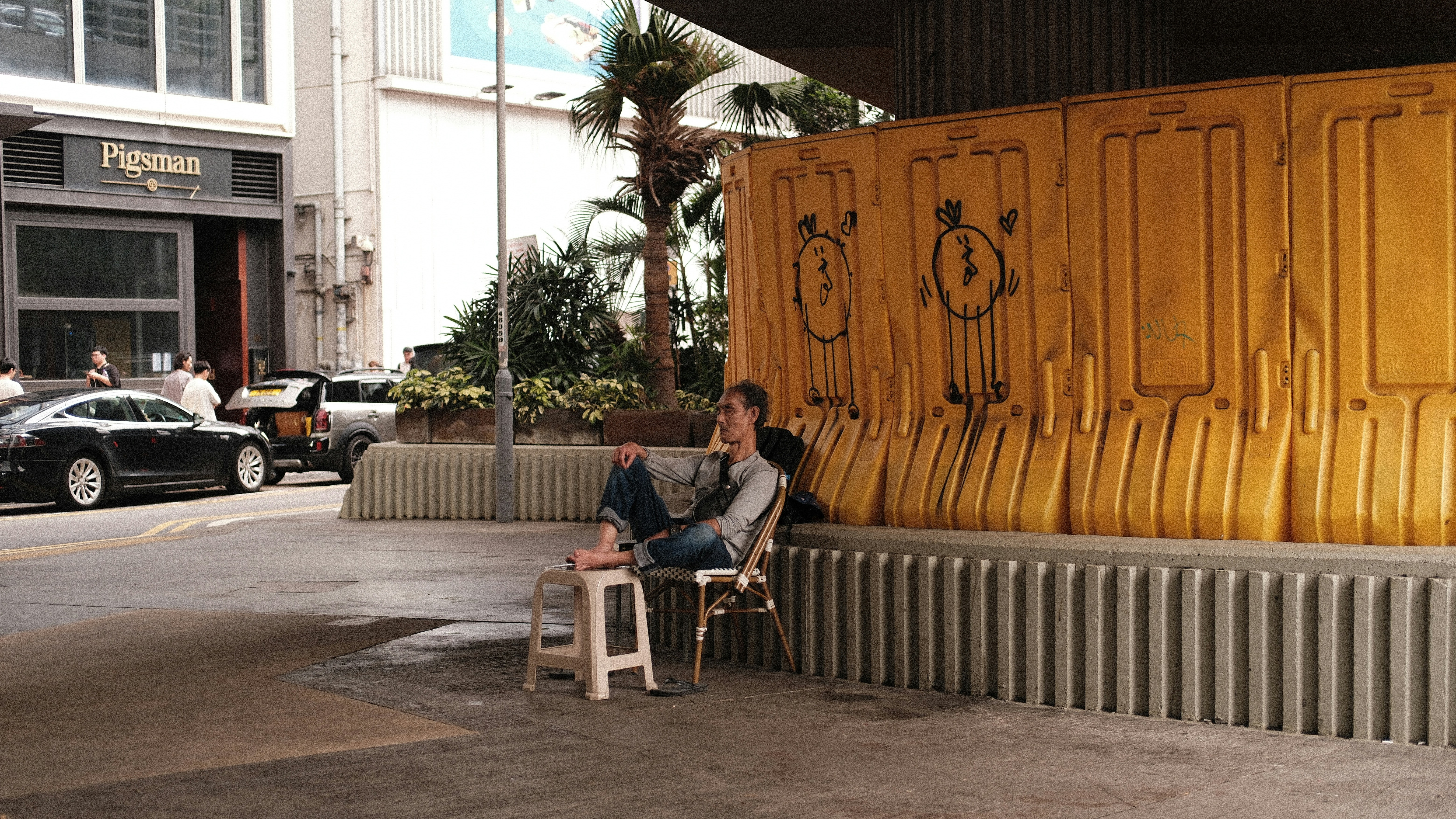 La conectividad es el rey: Cómo CITY Furniture creció 5 veces con una red lista para IA y en la nube