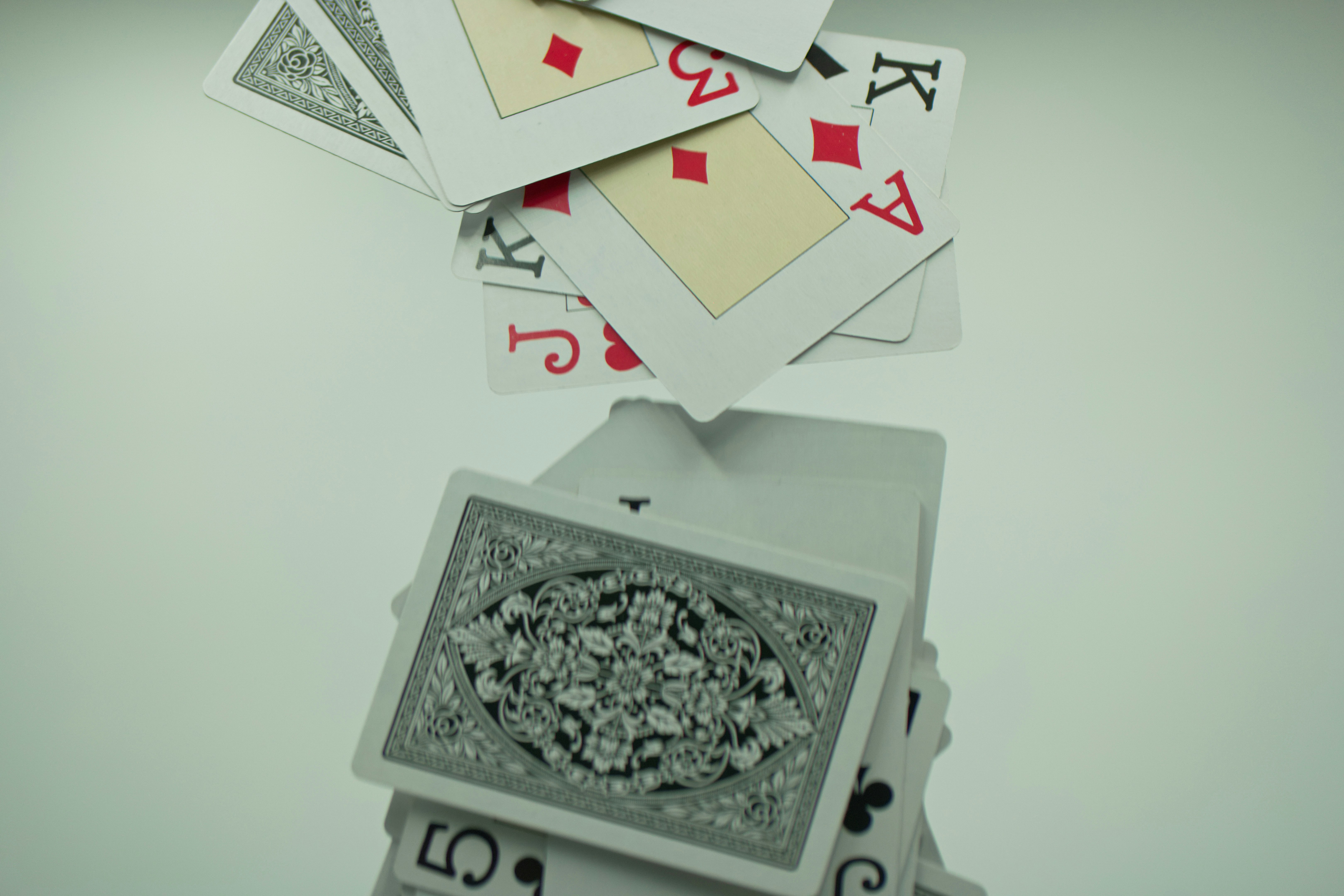 Cómo construí un modelo de IA que juega al juego de cartas Whot!