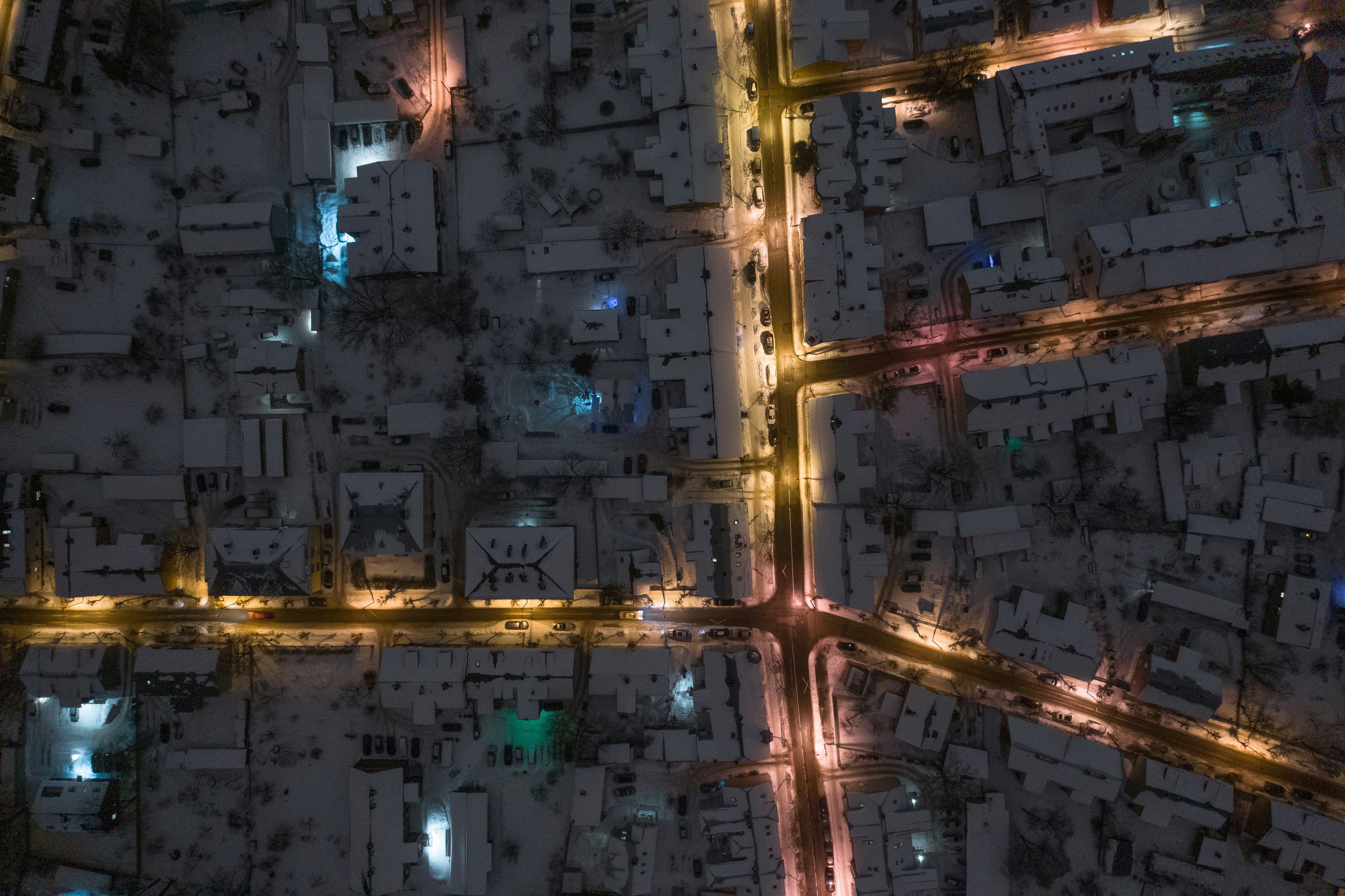 Detección autónoma de cambios semánticos en entornos urbanos utilizando fusión de datos LiDAR multi-sensor y aprendizaje profundo