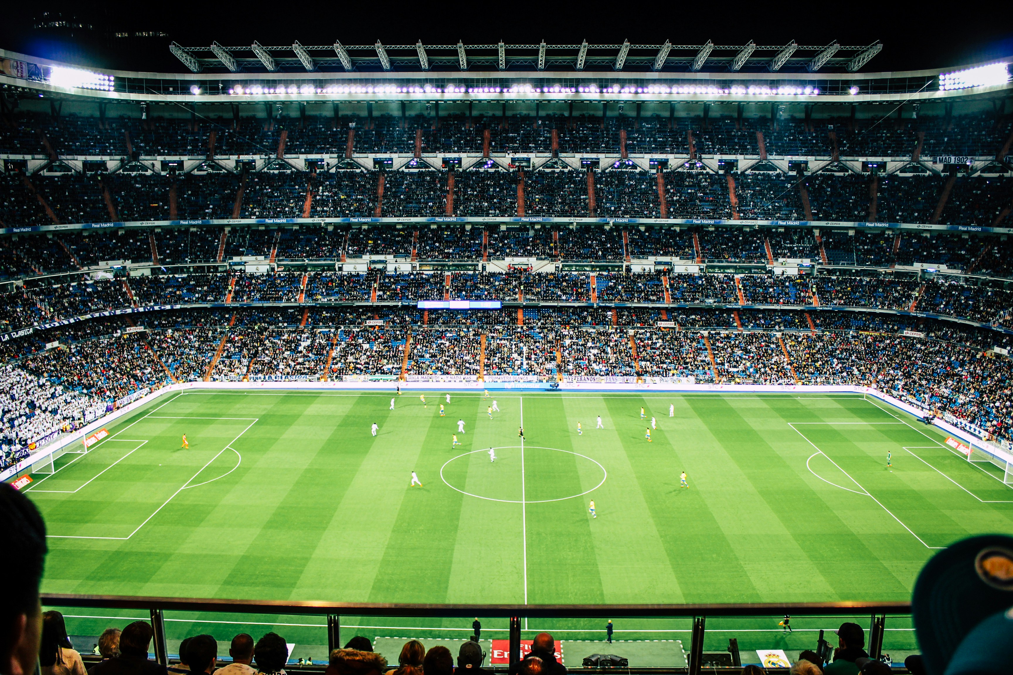 Cómo construí una plataforma de fútbol en vivo que no se desmorona bajo carga