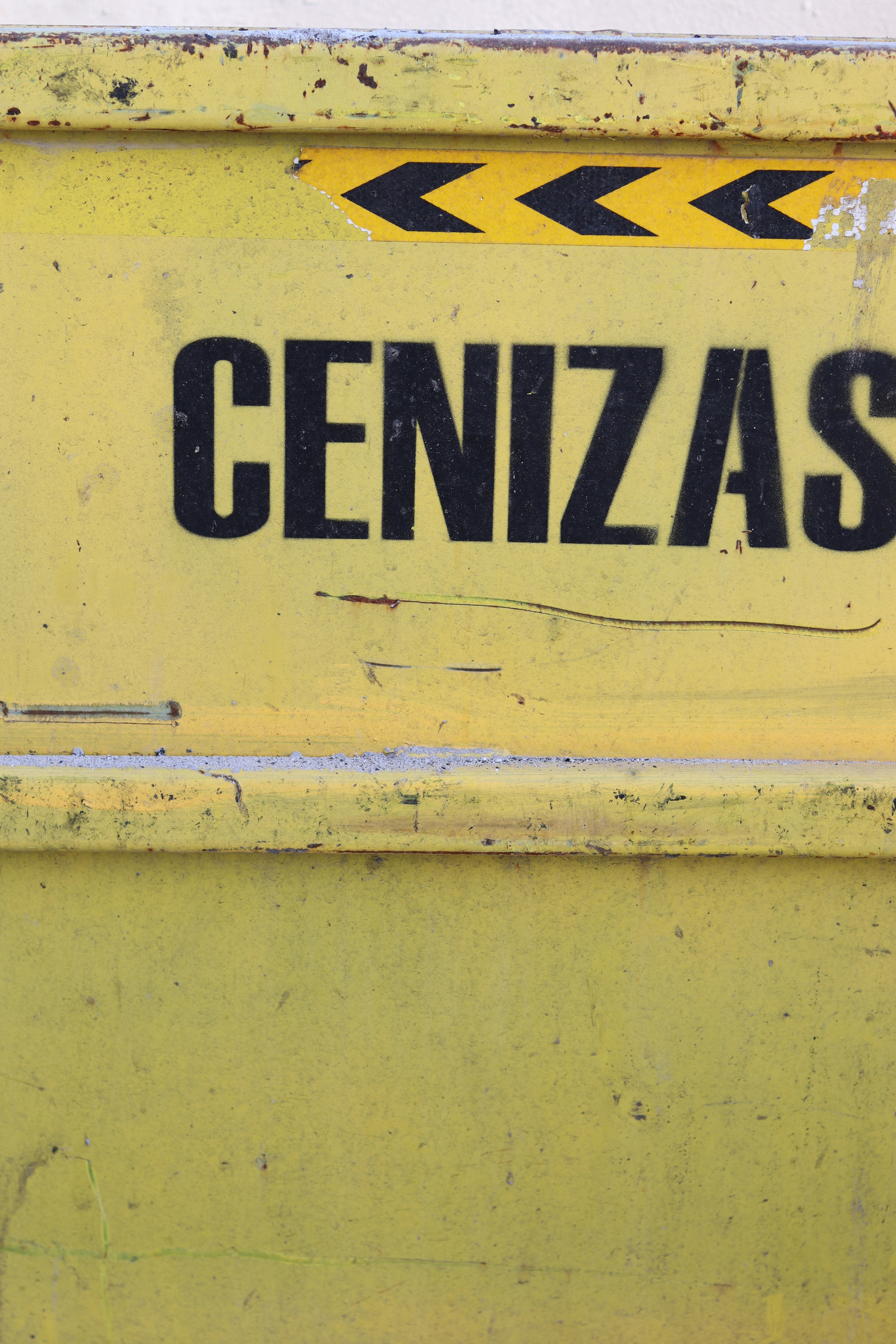 GenAI en local para industrias reguladas: ¿Qué cambios cuando la nube no es una opción?