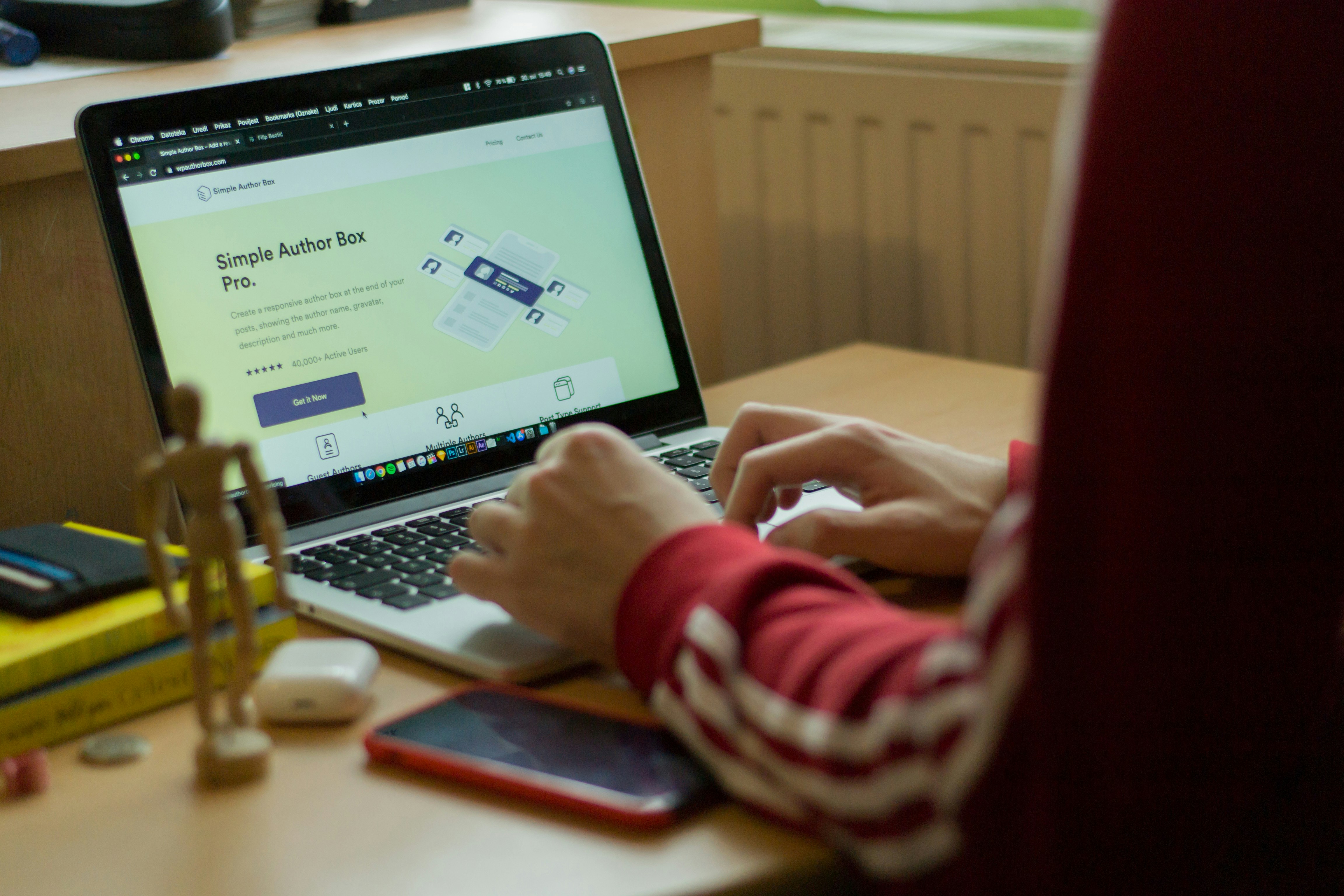 Cómo llevar a producción un portal de estudiantes con pagos en Madrid 2026