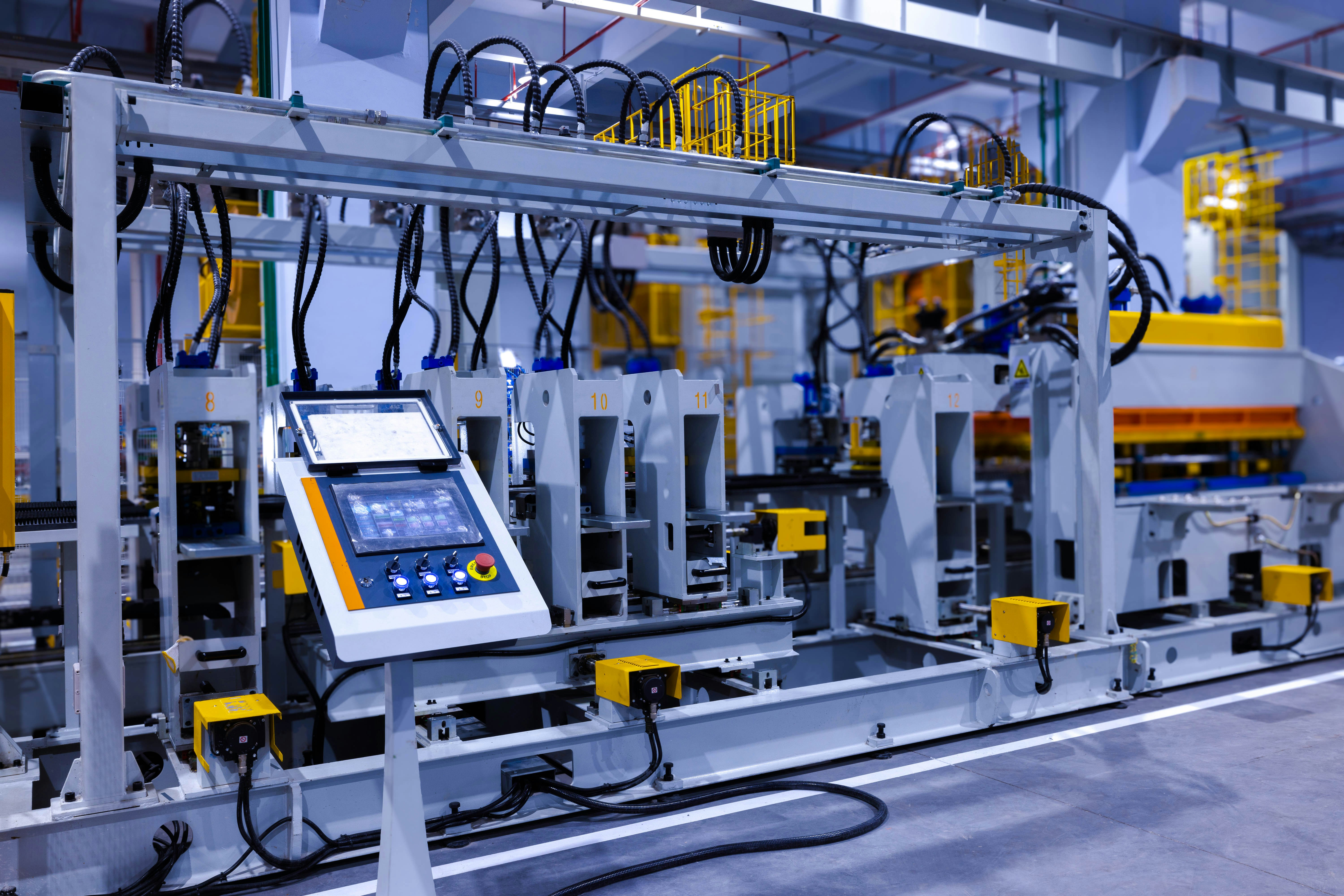 ¿Puede personalizarse la reducción del trabajo manual con automatización para mis necesidades comerciales específicas?