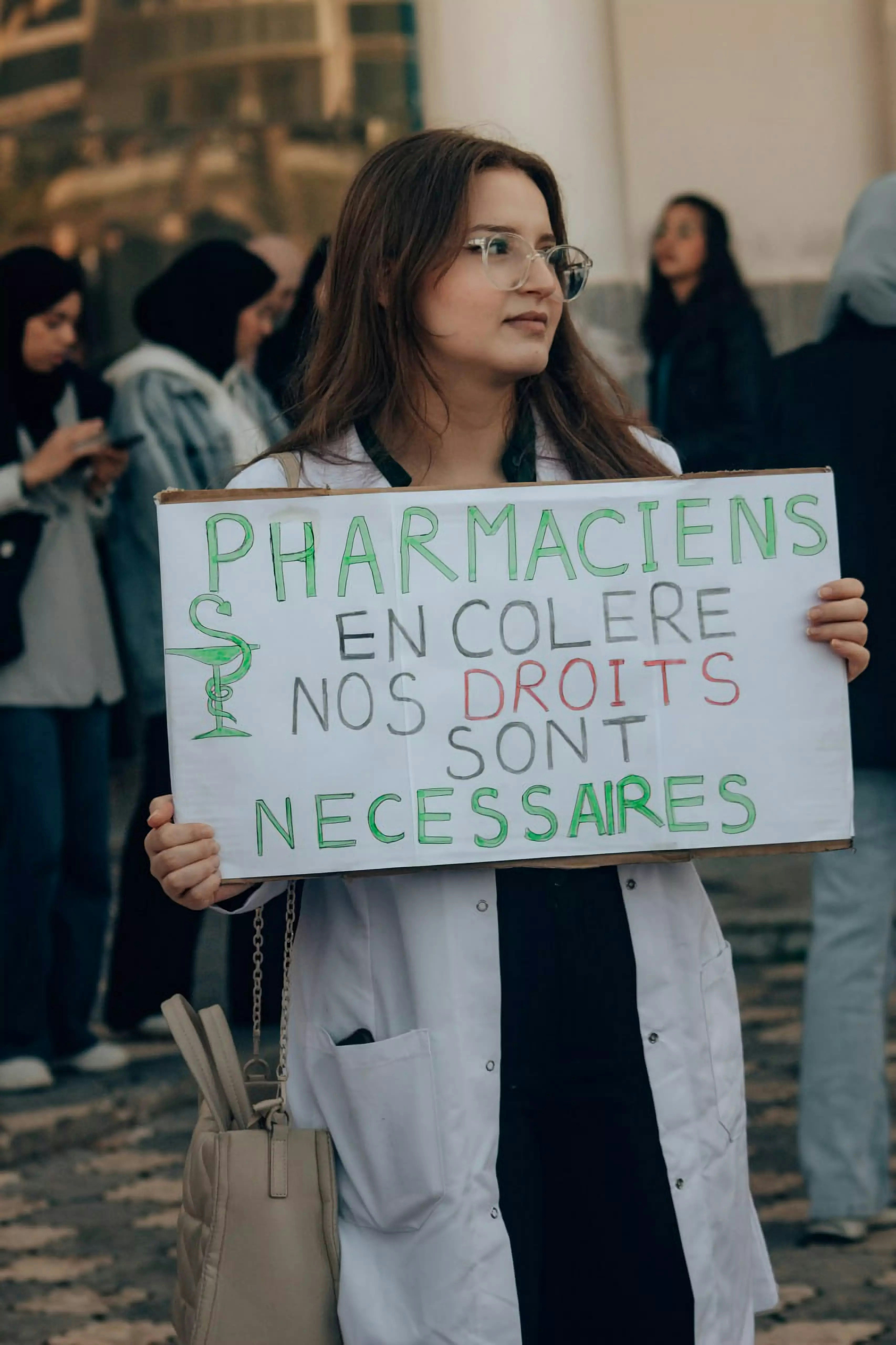 No dejes que el bot juegue a ser doctor! La inteligencia artificial se equivoca en un 80% al dar diagnósticos tempranos