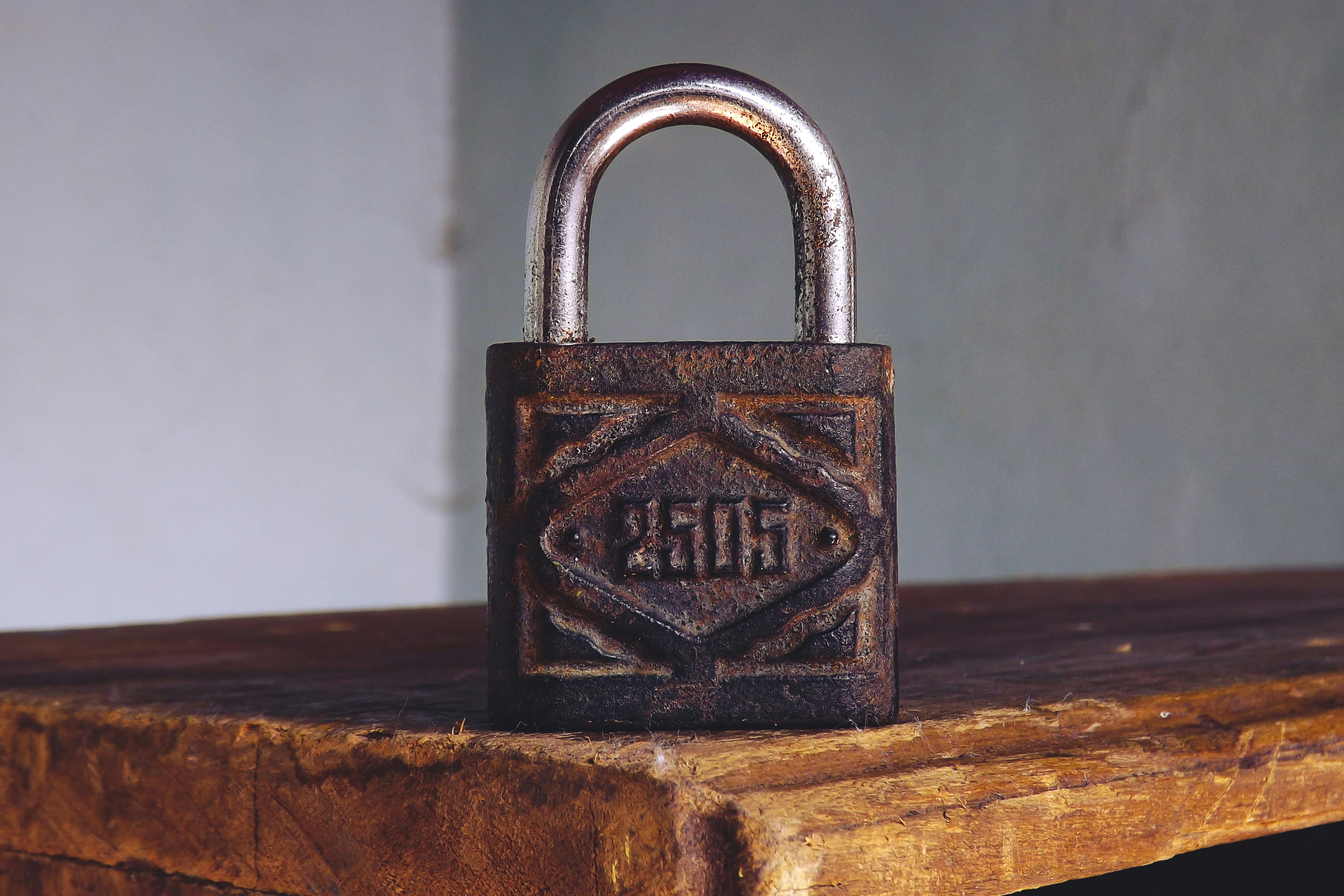 Seguro por Diseño en la Era de la GenAI: Cómo los Desarrolladores Deben Cambiar sus Prácticas de Seguridad de Software en 2025
