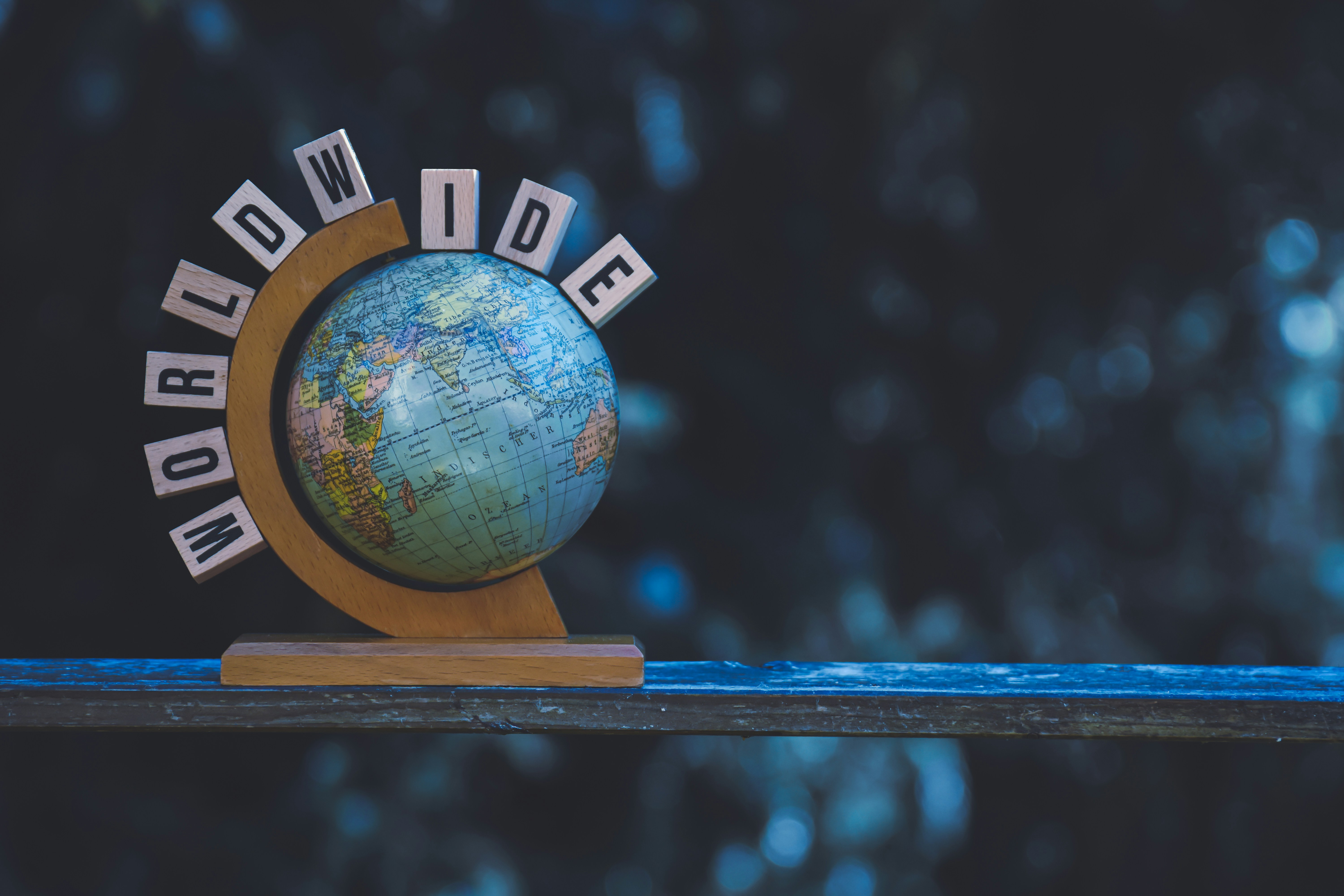 ¿Necesitan los sistemas empresariales modelos de mundo aprendidos? La importancia del contexto para inferir dinámicas