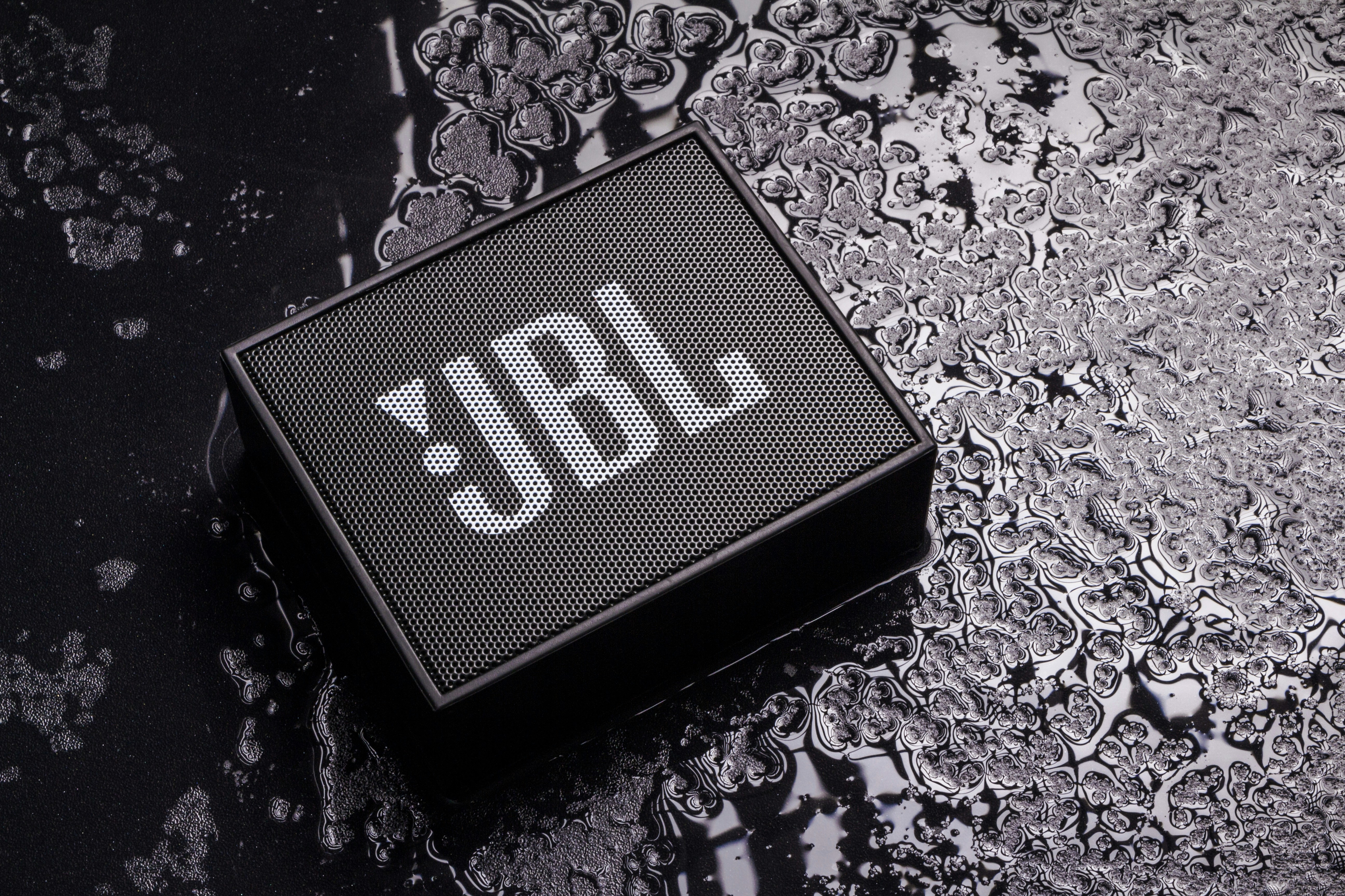 Retorno de la inversión en contenido para ingenieros: Desglosando la caja negra del marketing B2B