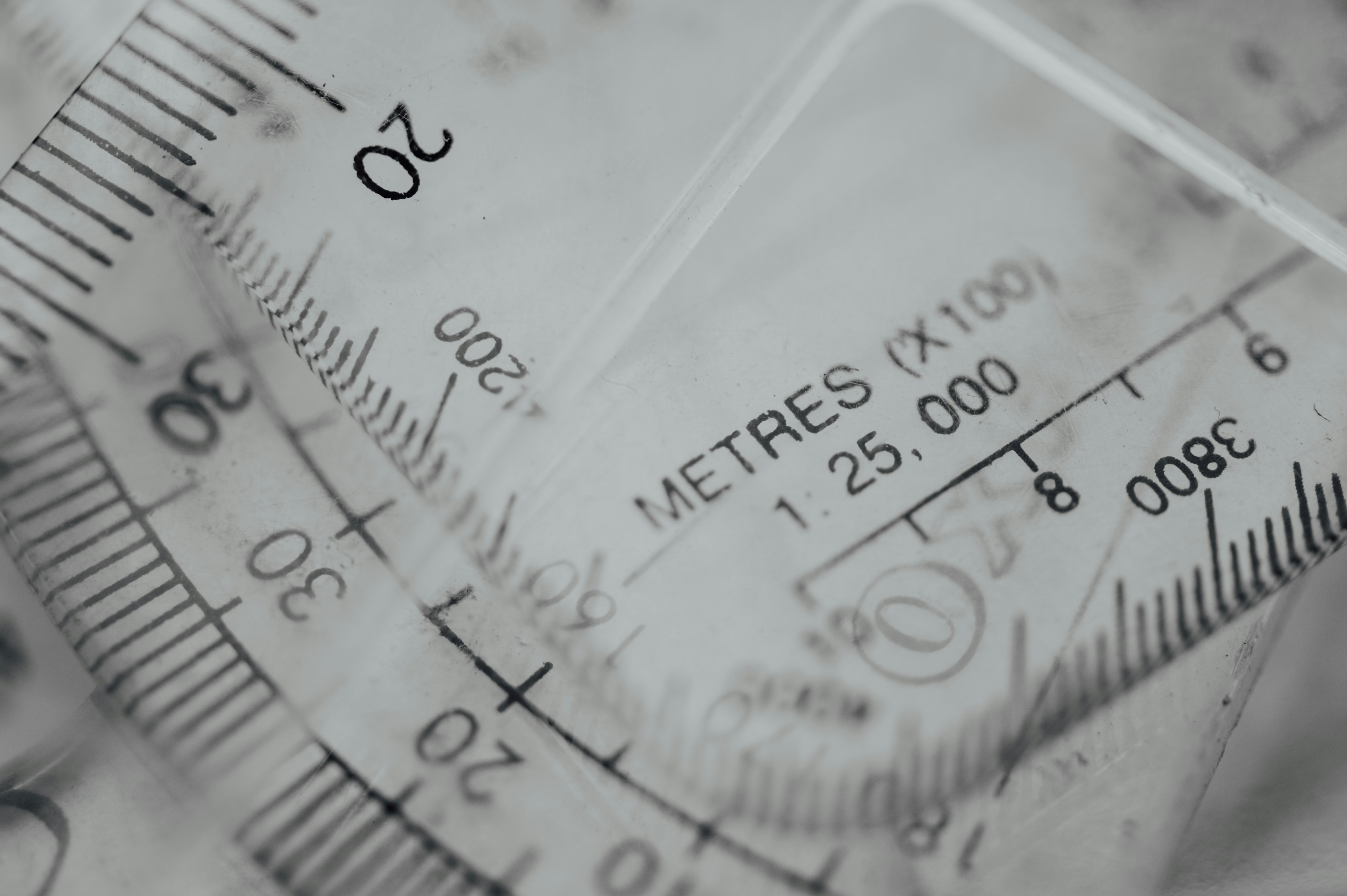 ¿Qué KPIs puedo usar para medir el éxito del software empresarial?