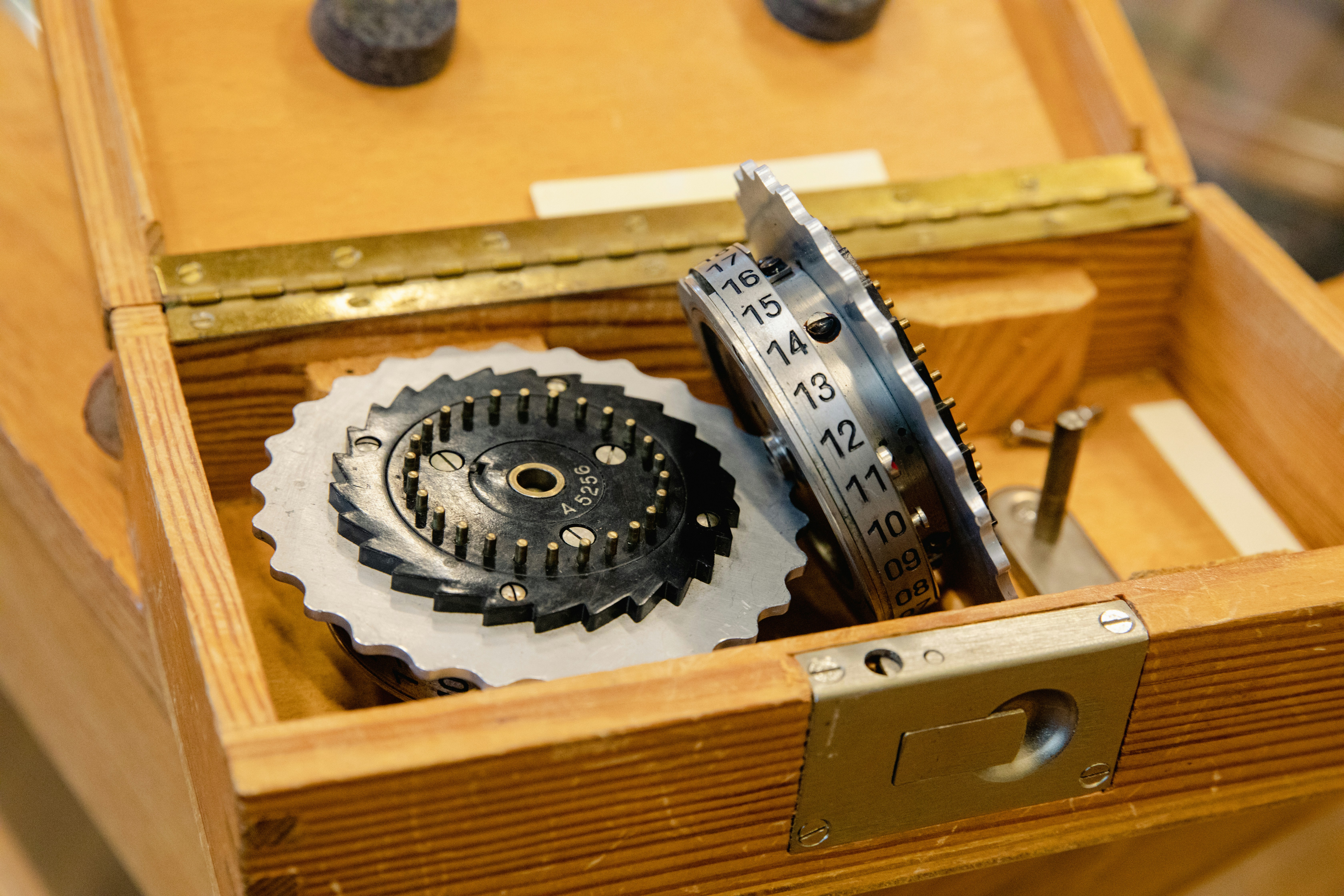 Creé una máquina del tiempo para la calidad del código (y está encantada)