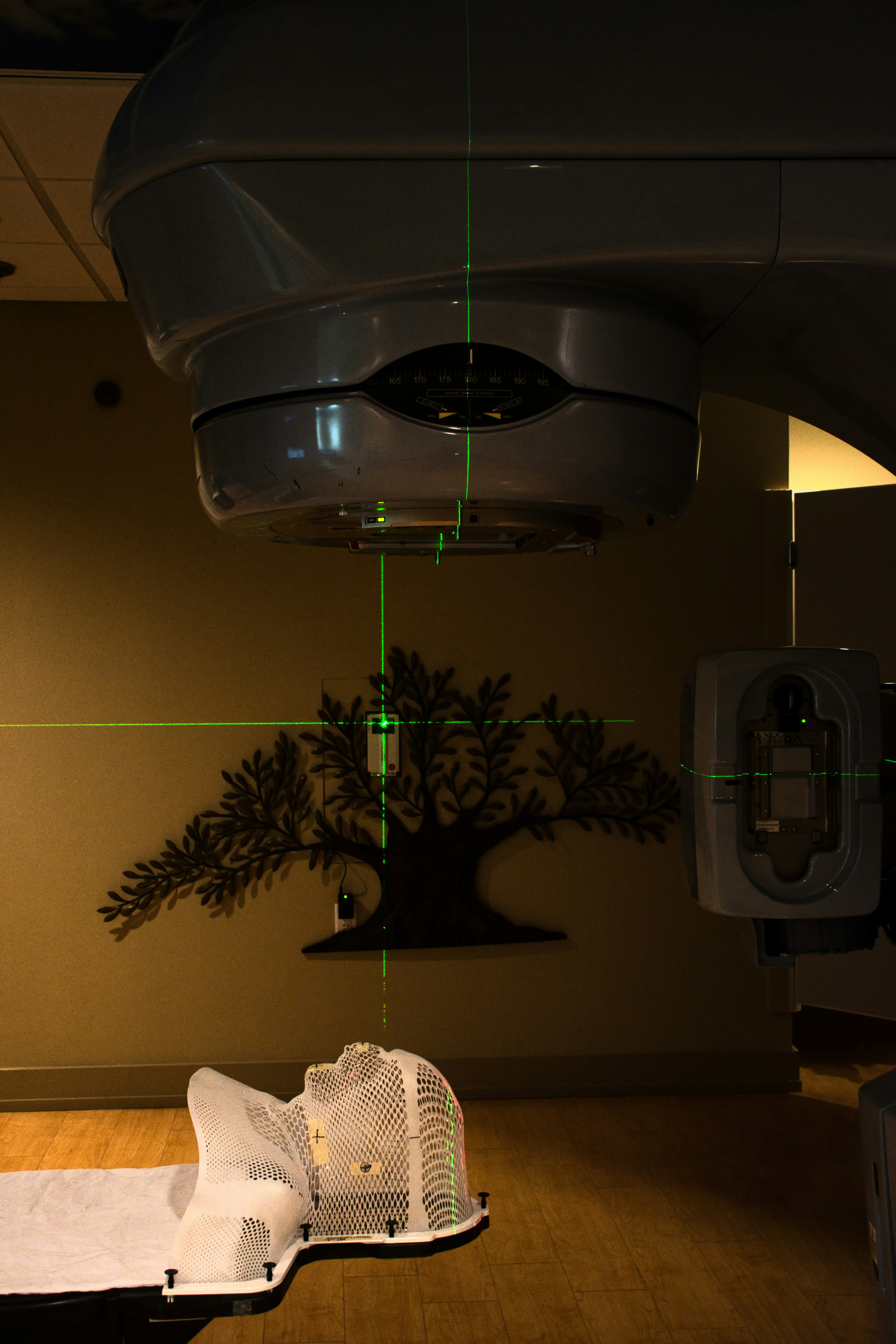 Física-Consciente Operadores Neuronales para Inversión Directa en Tomografía Fotoacústica 3D