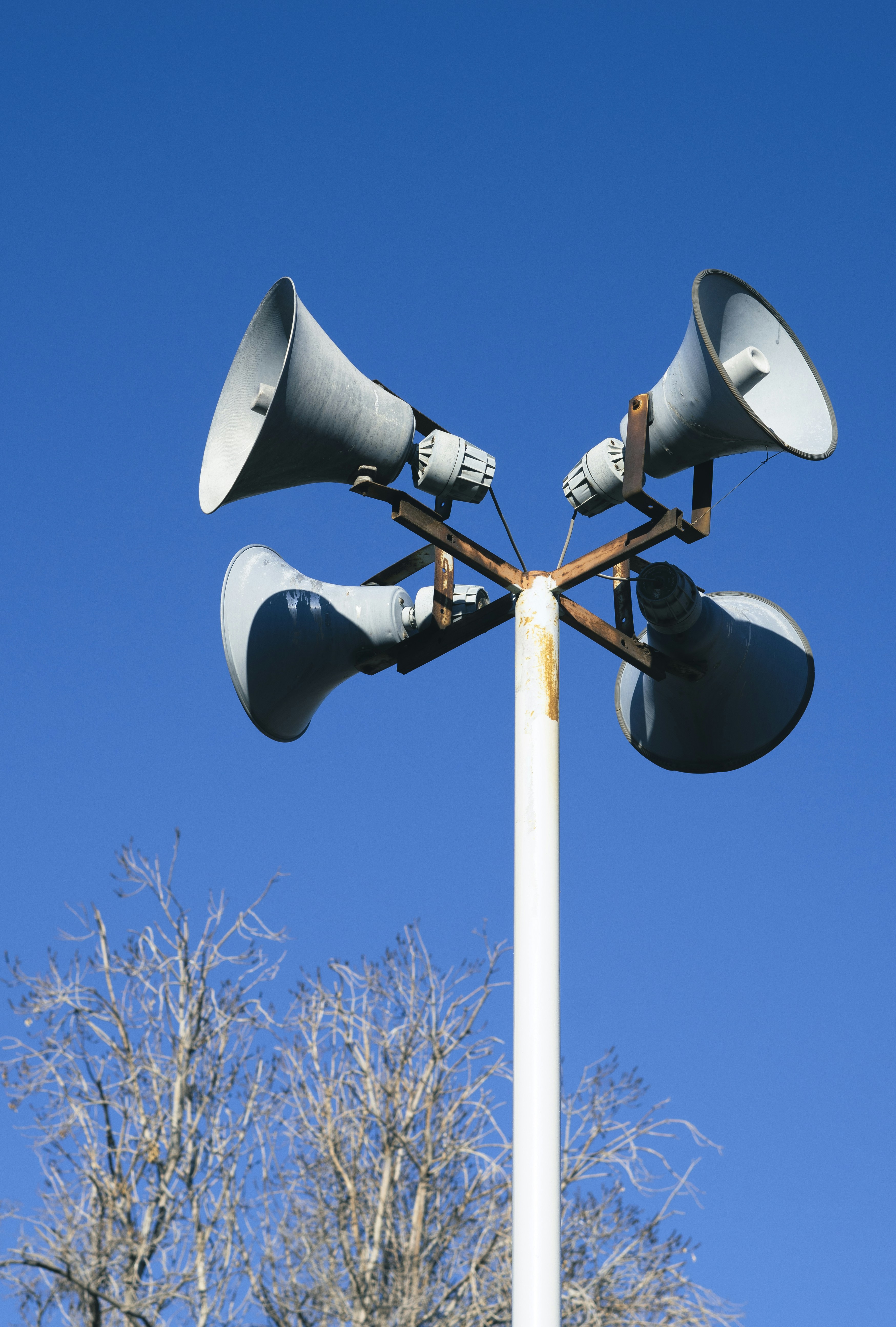 ¿Puede el sistema de respuesta automática activado por voz agregar valor a los negocios de los fabricantes?