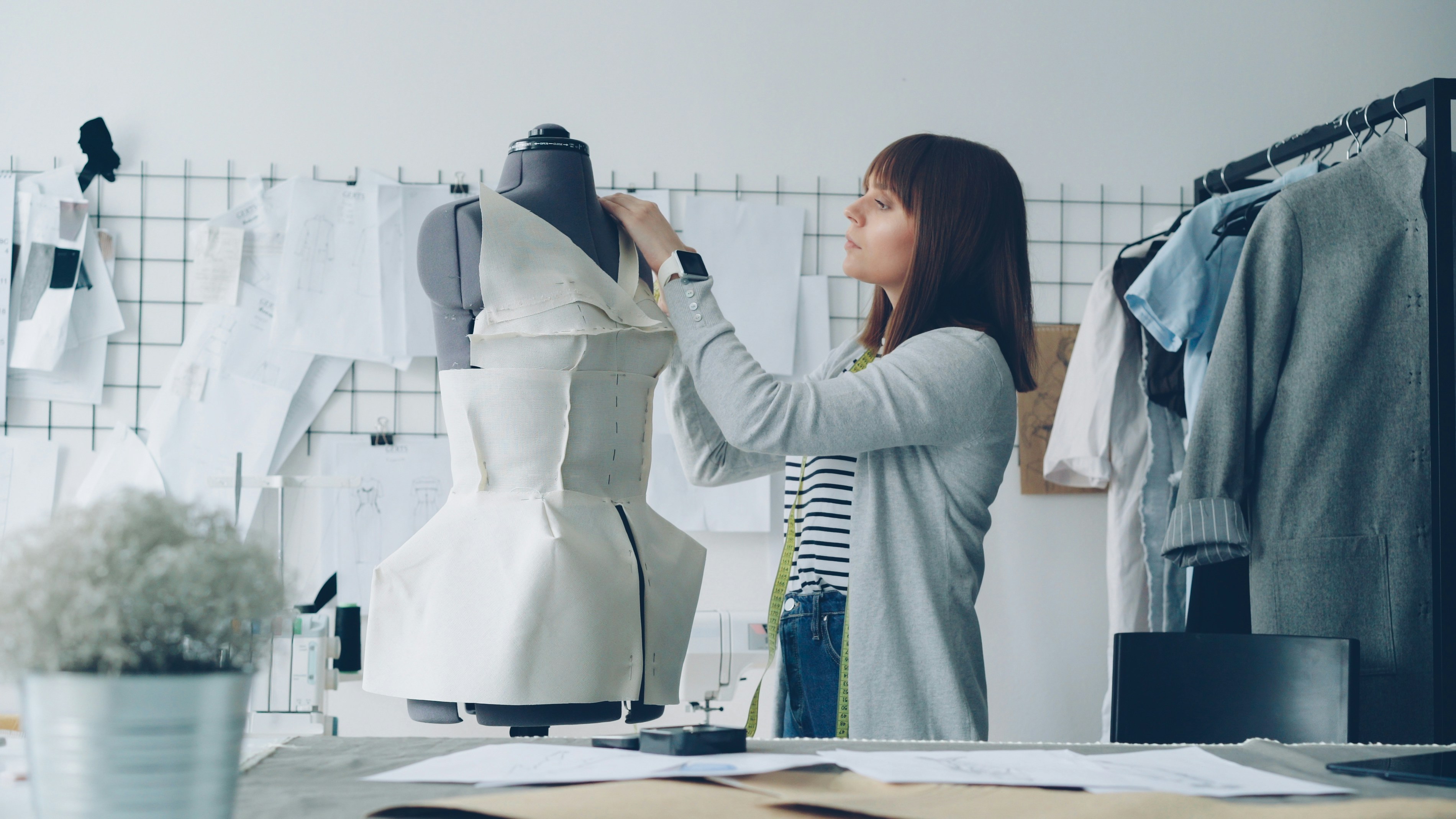 Cómo las soluciones personalizadas ayudan a las empresas de moda a aumentar el ROI 2024
