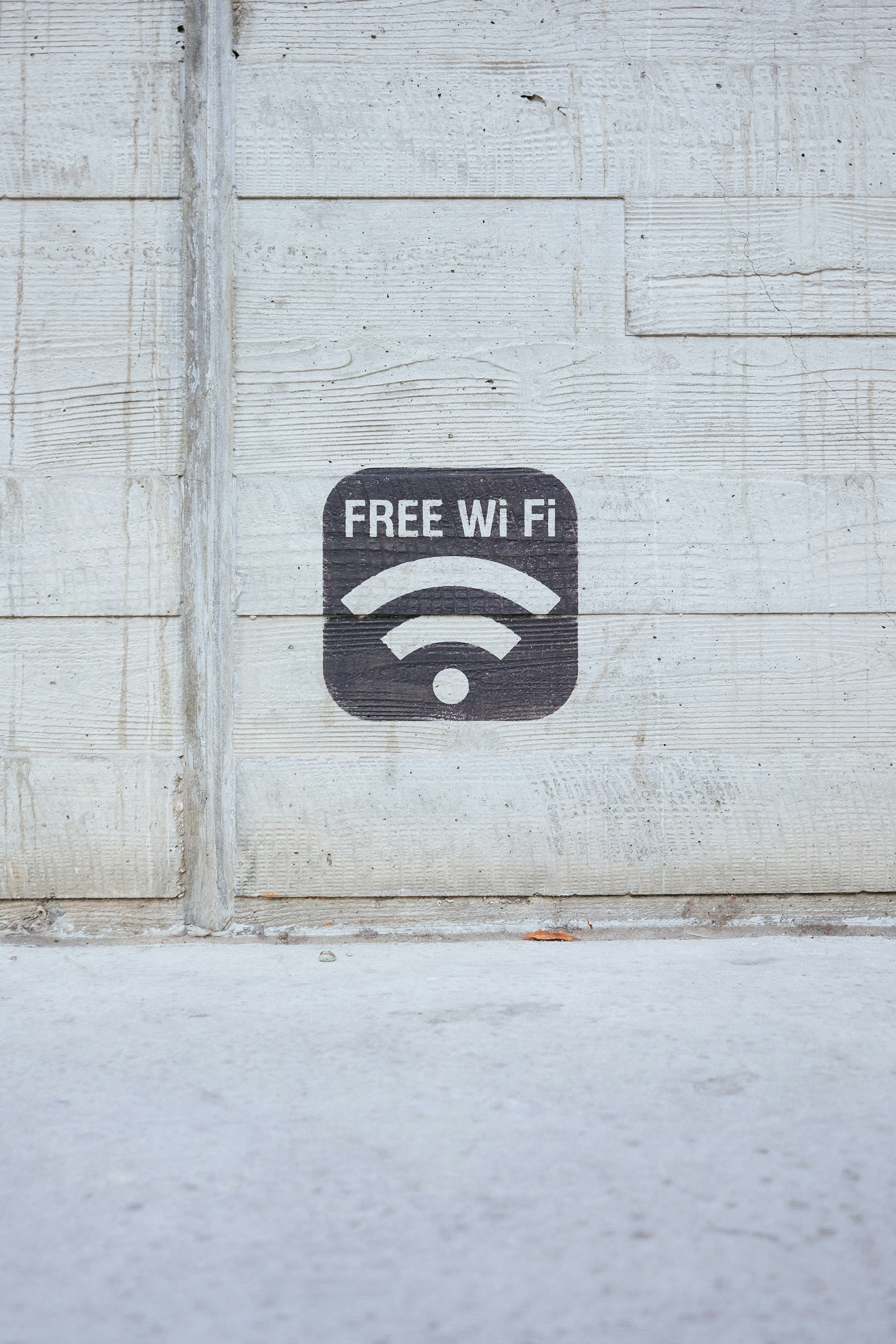 4 razones por las que el Wi-Fi es el enemigo de tu hogar inteligente (y qué deberías usar en su lugar)