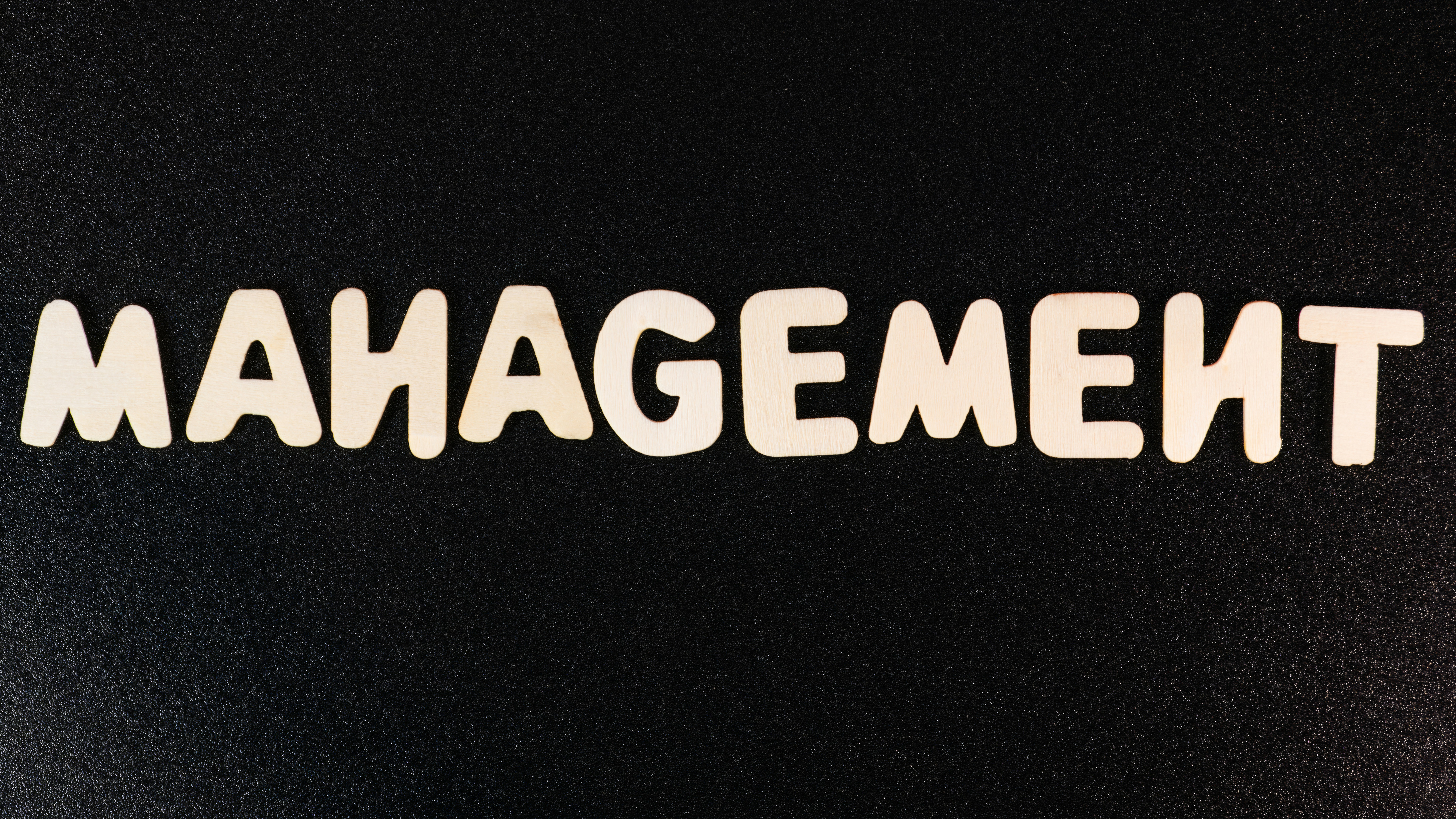 ¿Cuáles son las señales de que es hora de implementar sistemas integrados sin desarrollo interno?