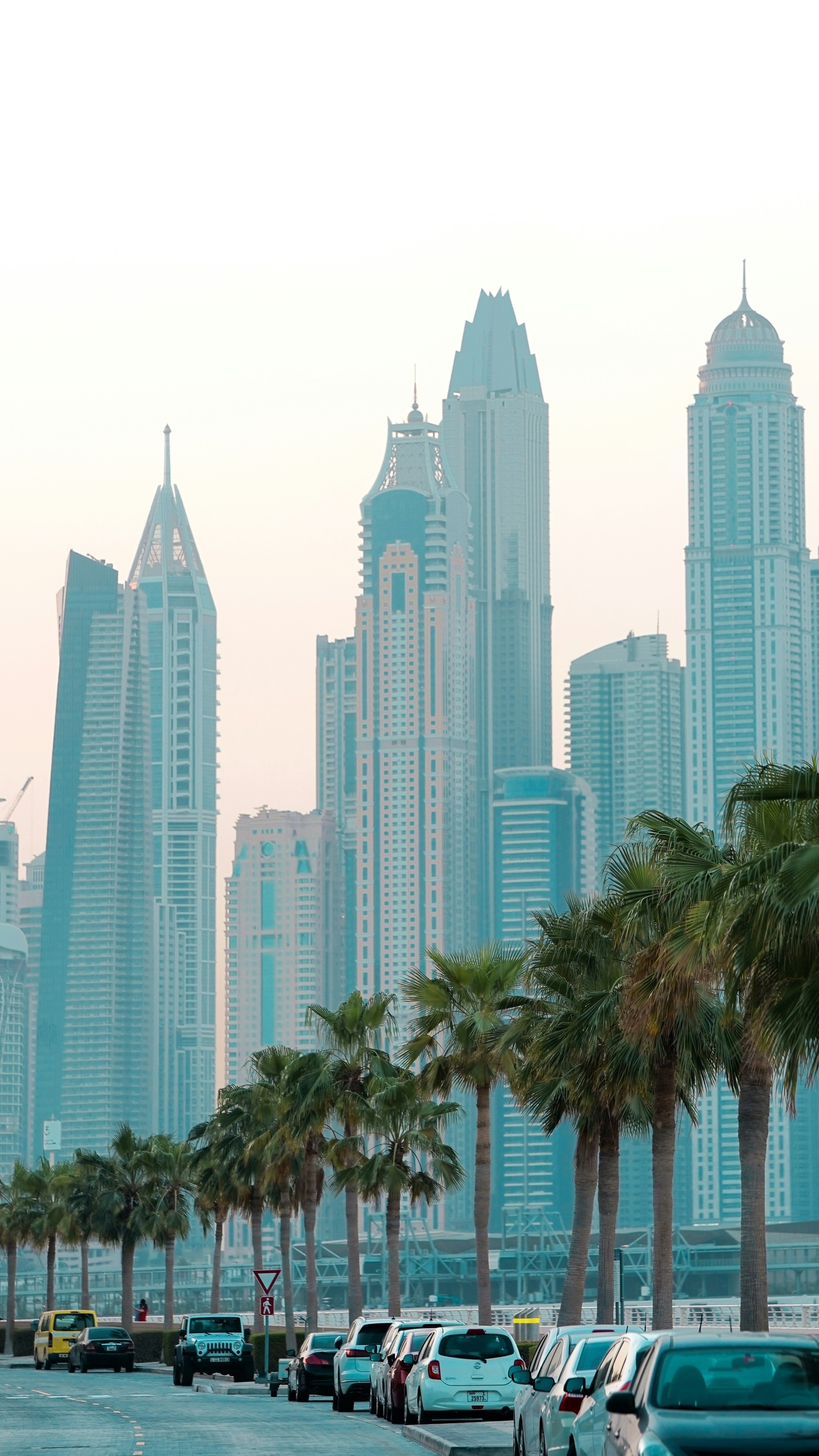 ¿Cuánto cuesta realmente estudiar en Dubái desde la India?