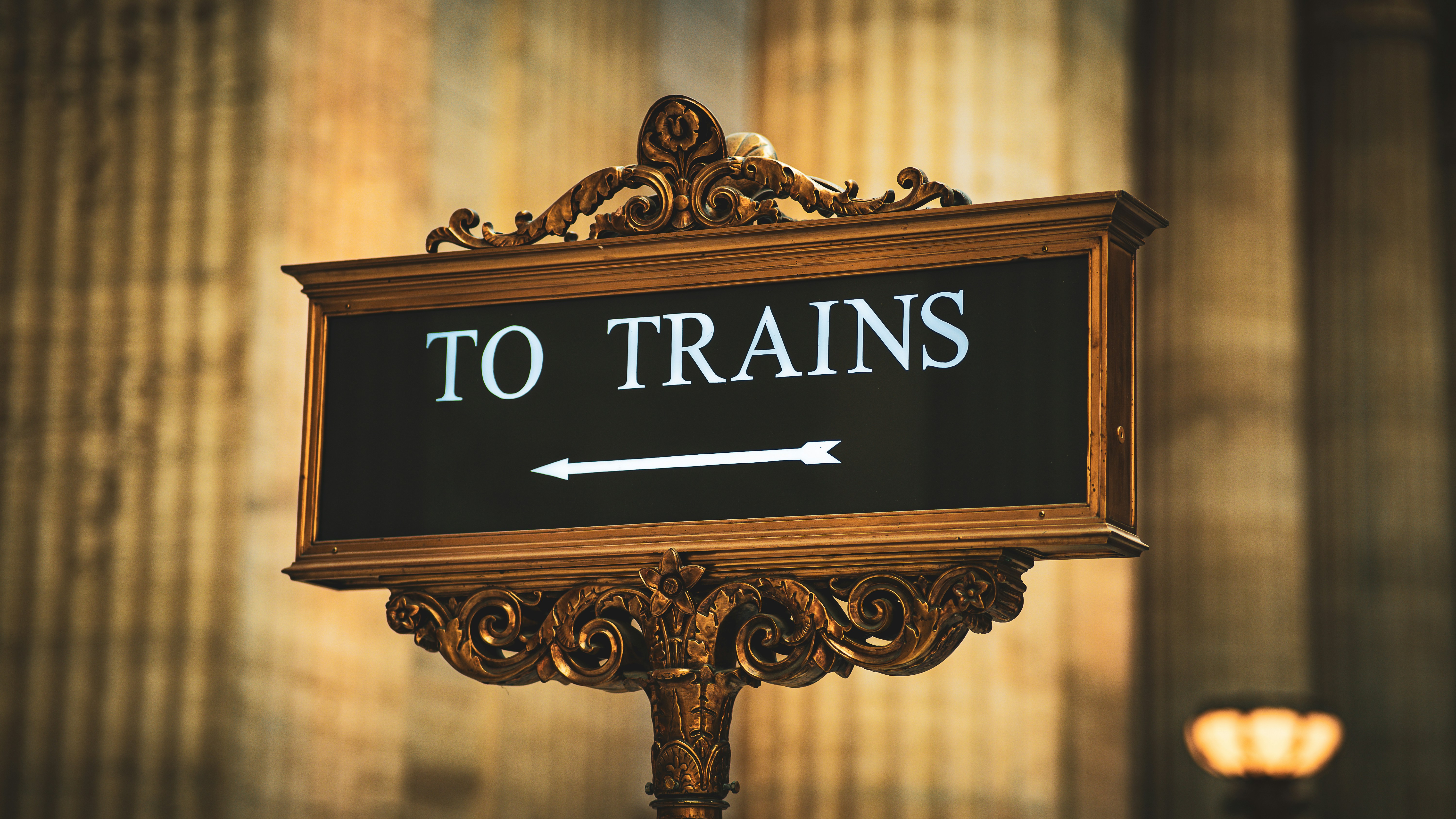 ¿Cuánto entrenamiento se necesita para usar los servicios de modernización de sistemas heredados?