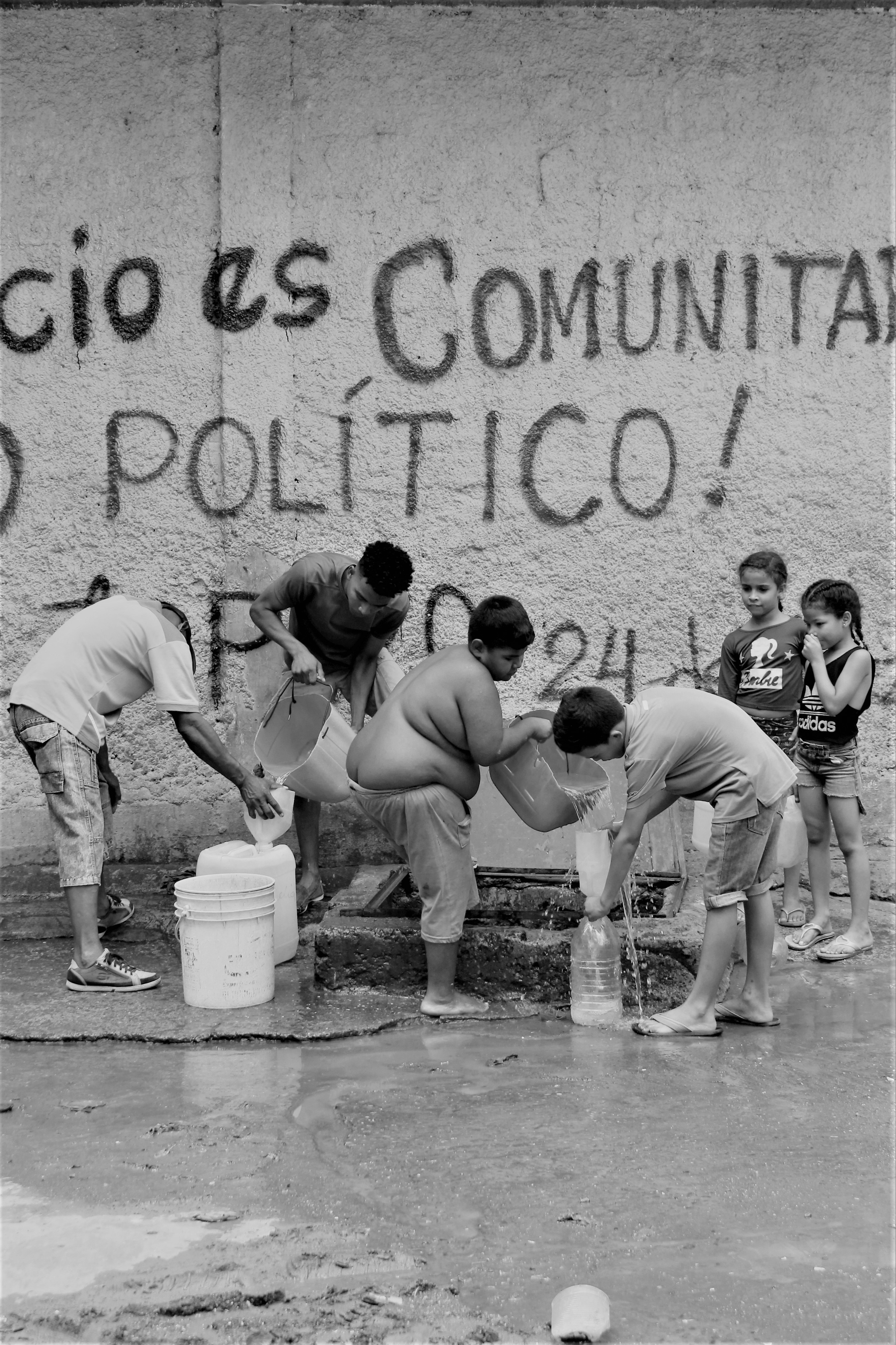 Aprendizaje de Políticas de Sobrerrelajación para ADMM con Garantías de Convergencia