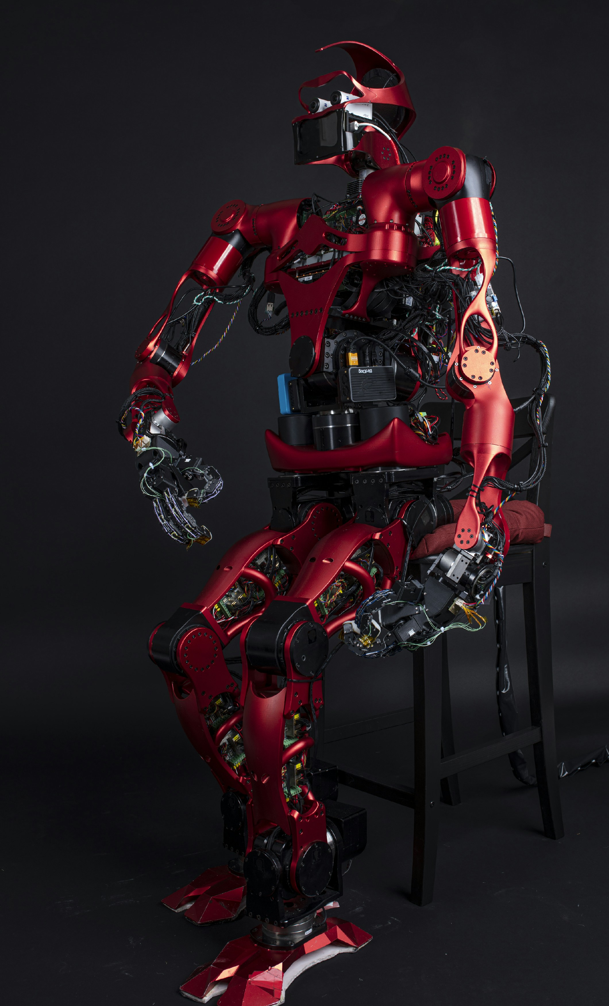 Marques Brownlee (MKBHD): El problema con este robot humanoide