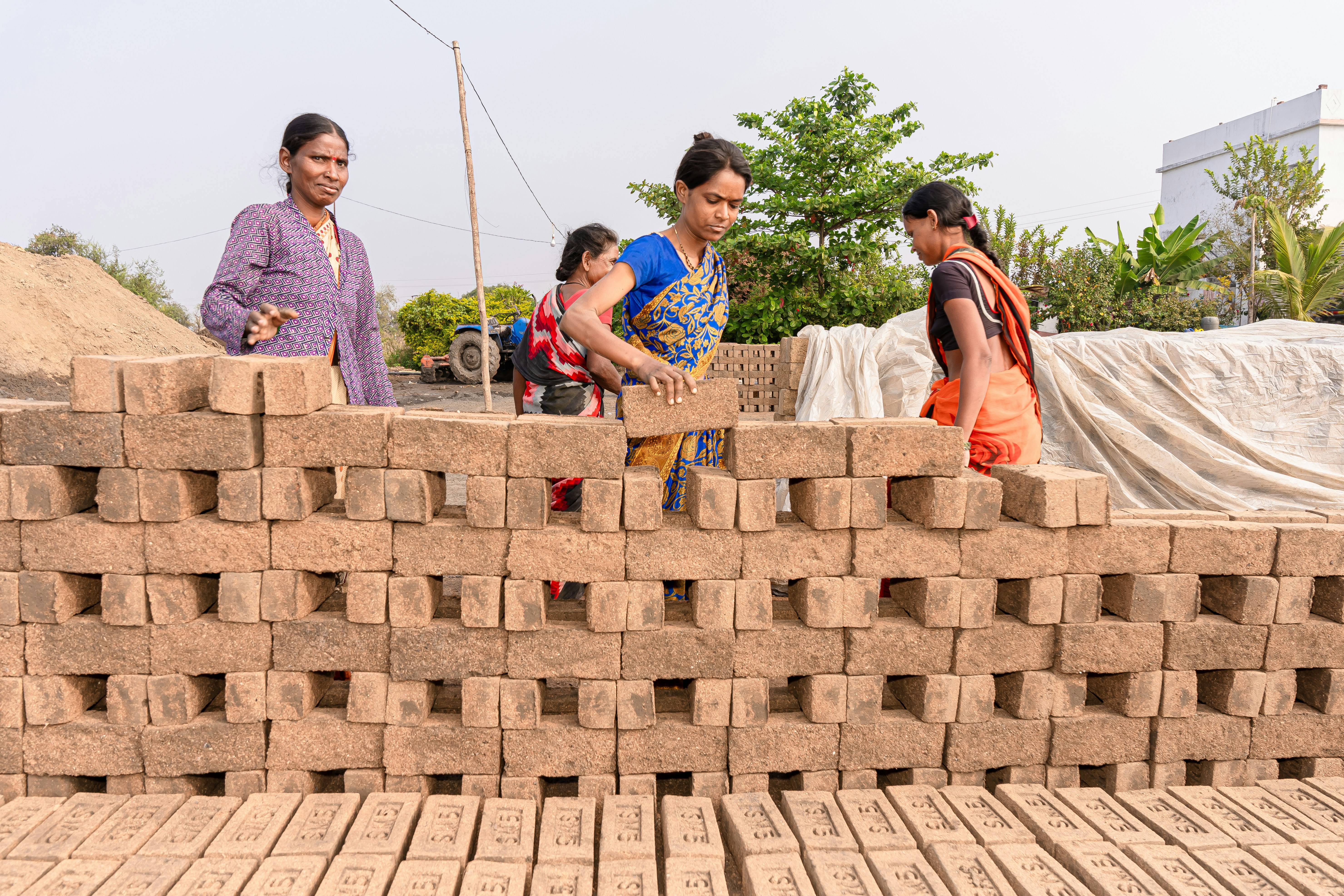 El viaje del constructor Kevan Dodhia para crear la nueva capa de política para agentes de inteligencia artificial