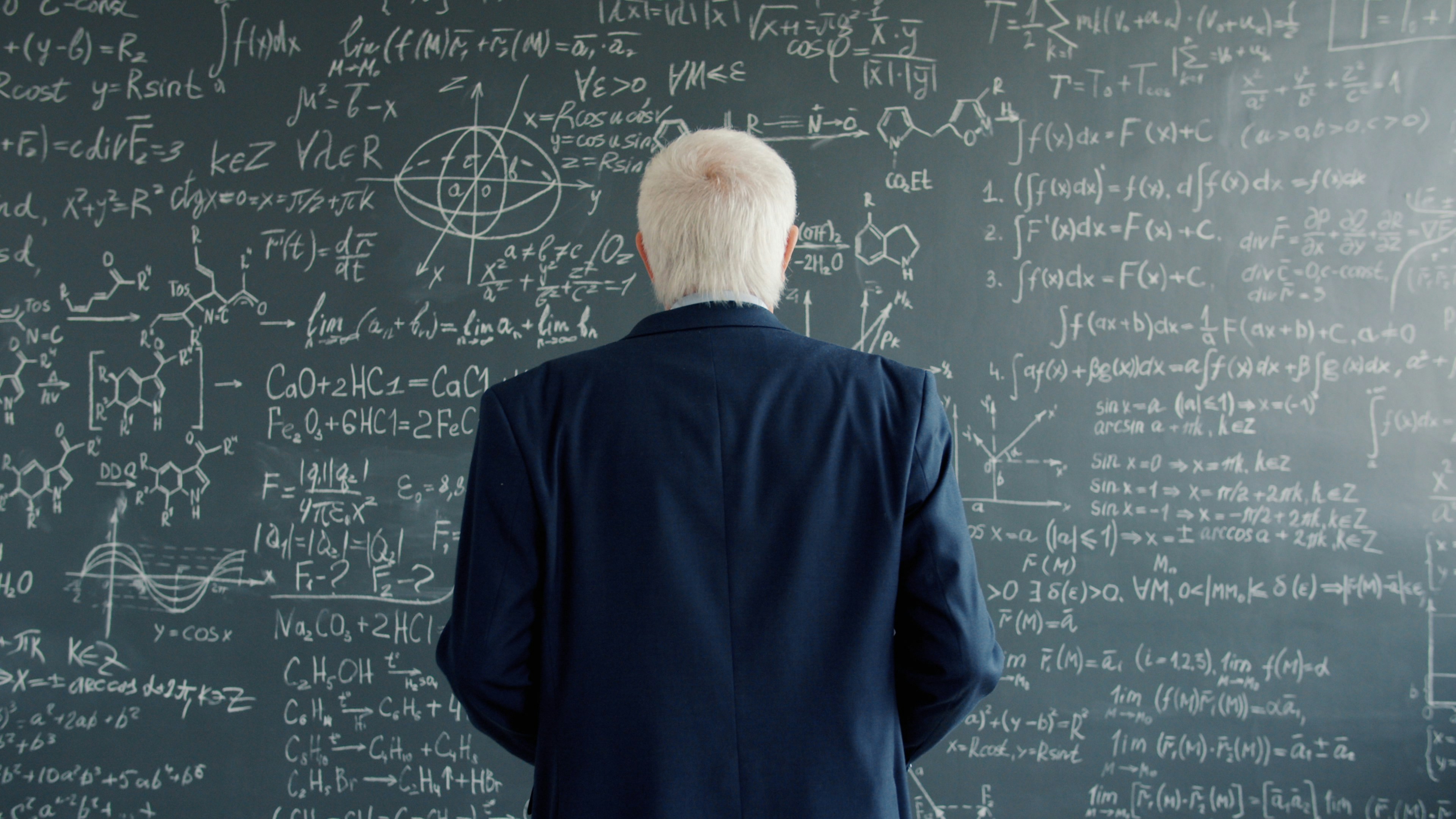 Los 20 mejores expertos en retorno de inversión de inteligencia artificial para negocios en Bilbao