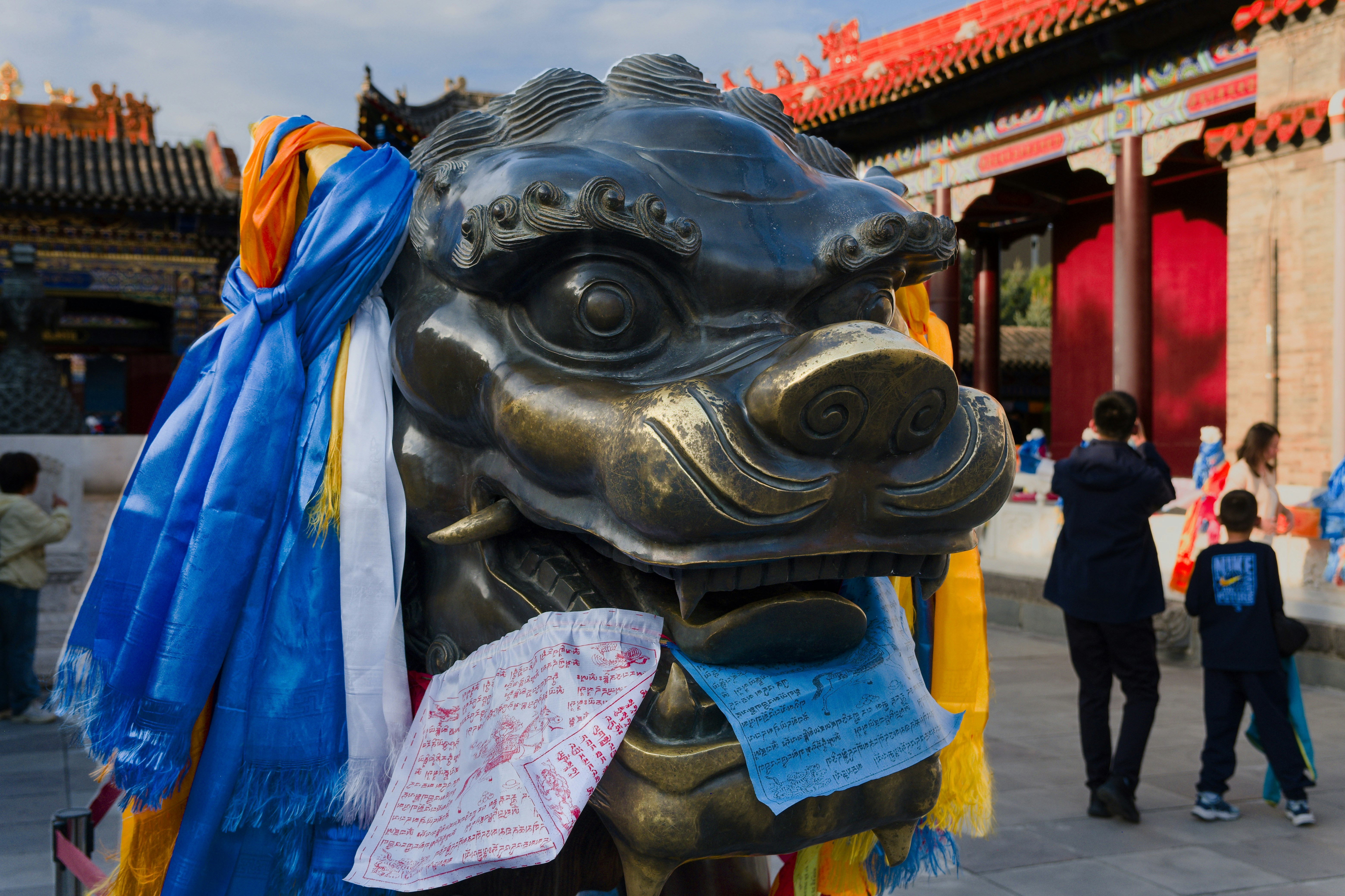 La extraña y retorcida historia de cómo China espió a Alysa Liu y a su padre