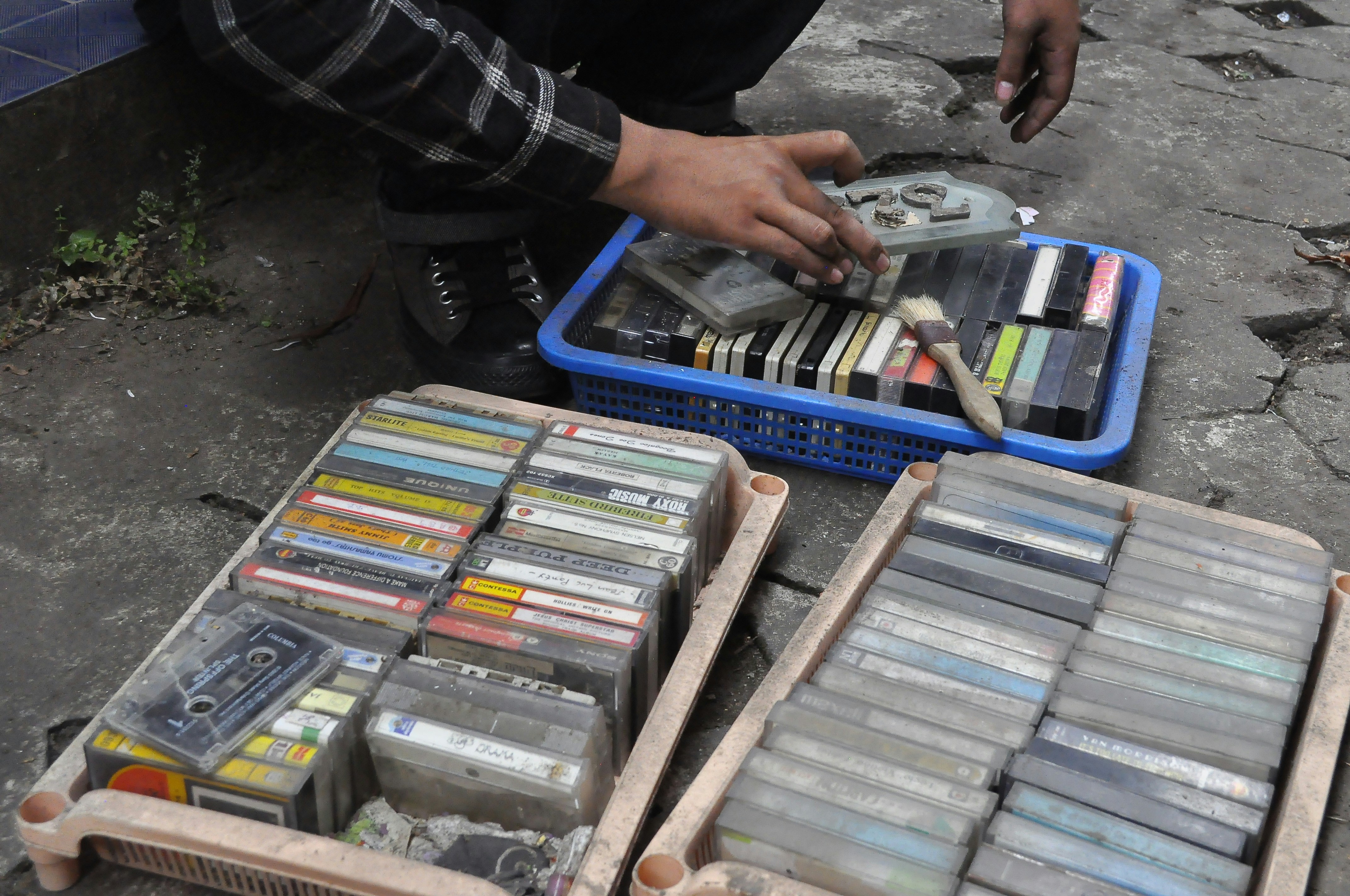 Disquetes, CDs quemados y unidades de cinta: Cómo sobrevivíamos antes de la nube
