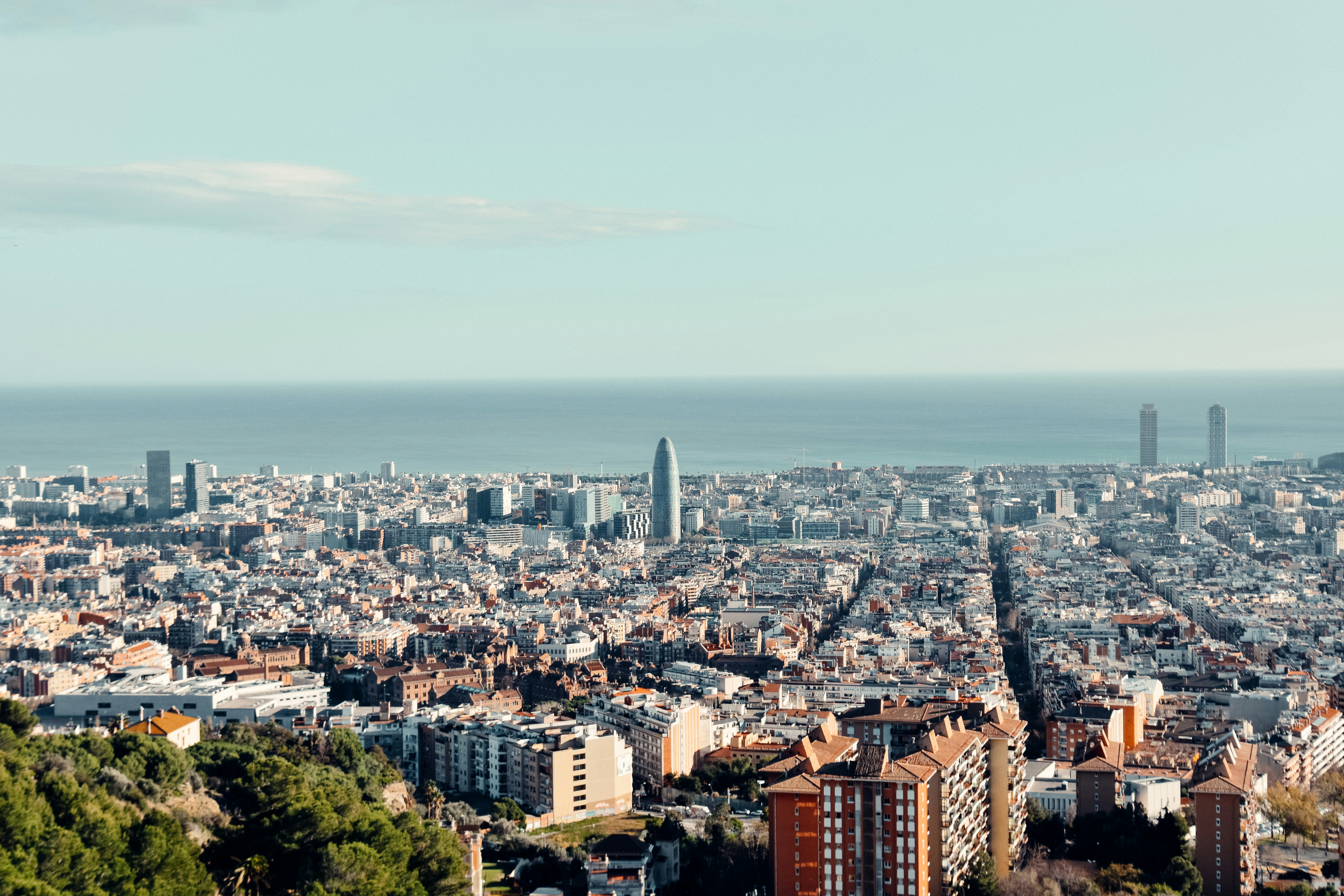Las 3 mejores empresas de agentes de IA para marketing en Barcelona