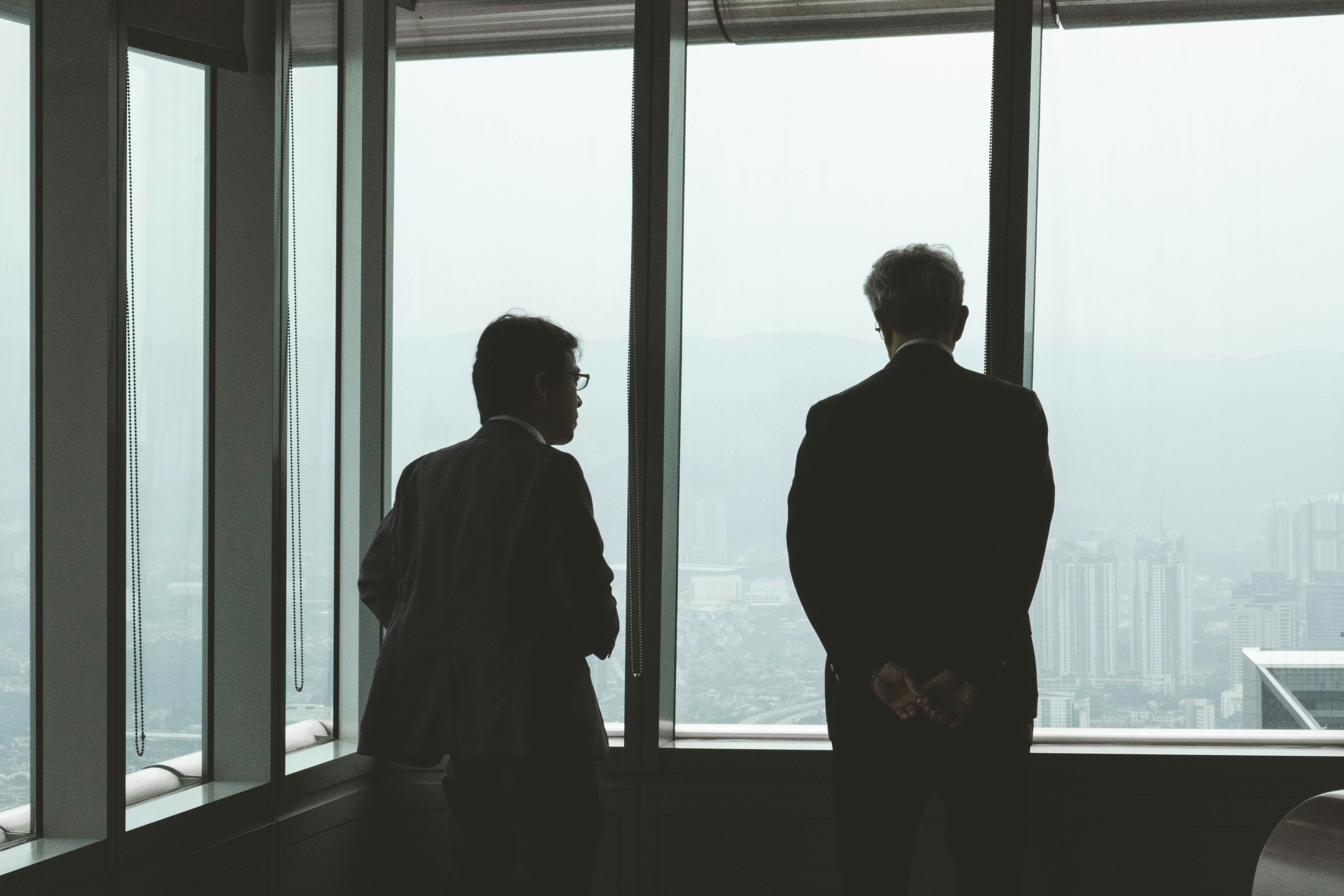 ¿Qué considerar al elegir un socio de inteligencia empresarial?