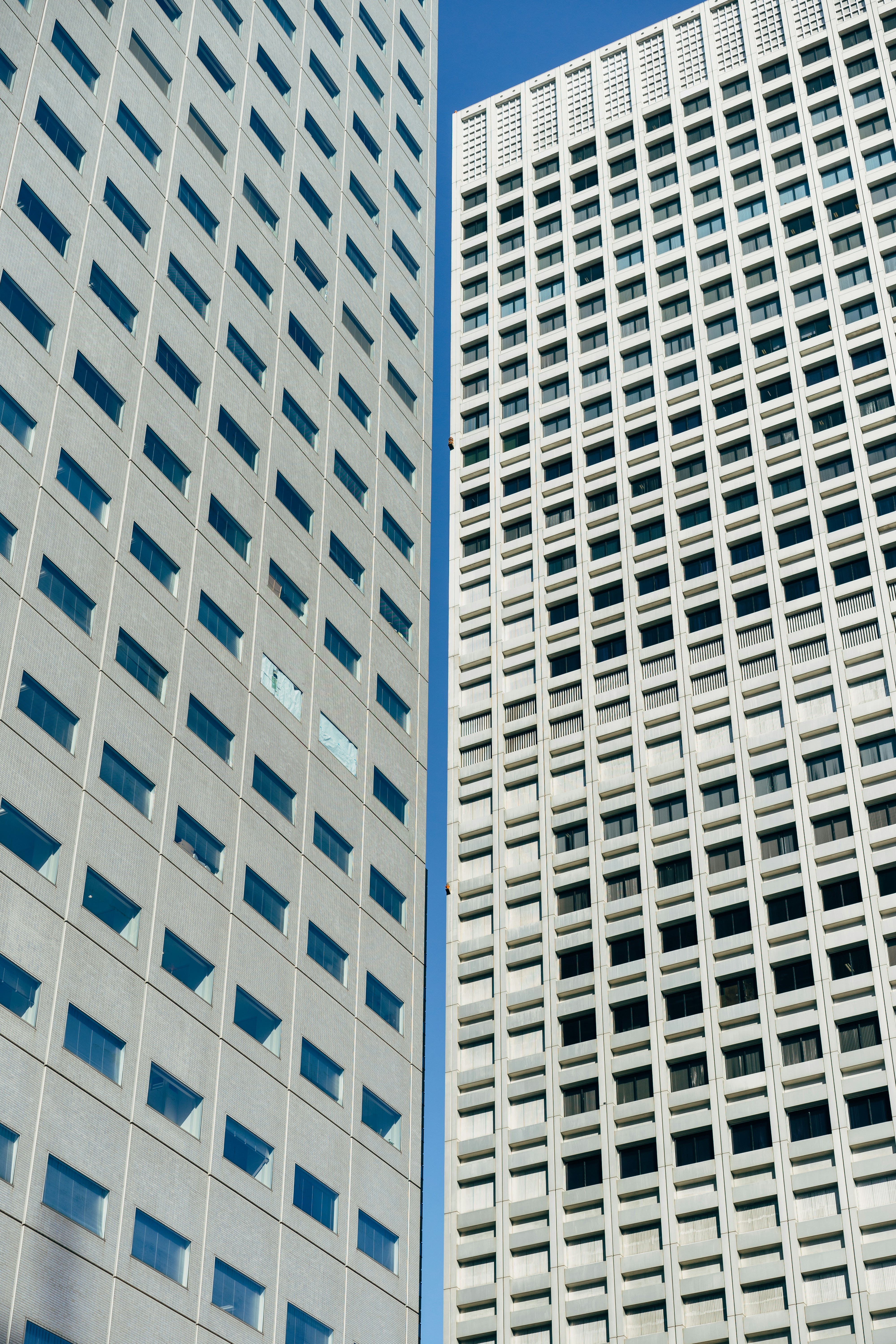 Comparación completa: Servicios de software externalizados vs desarrollo interno