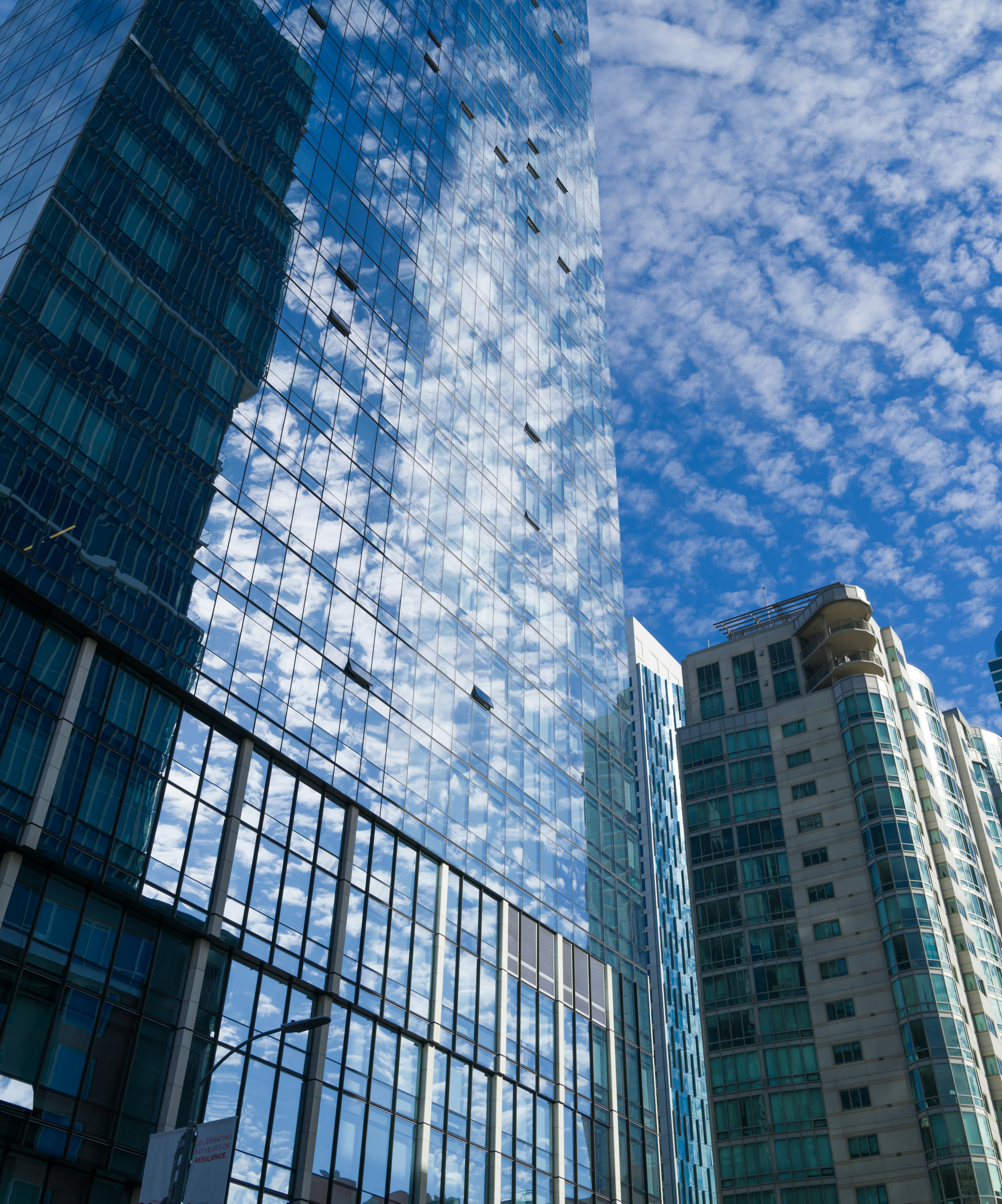 Las 3 mejores empresas para CRM personalizado frente a Salesforce para pequeñas empresas en Bilbao