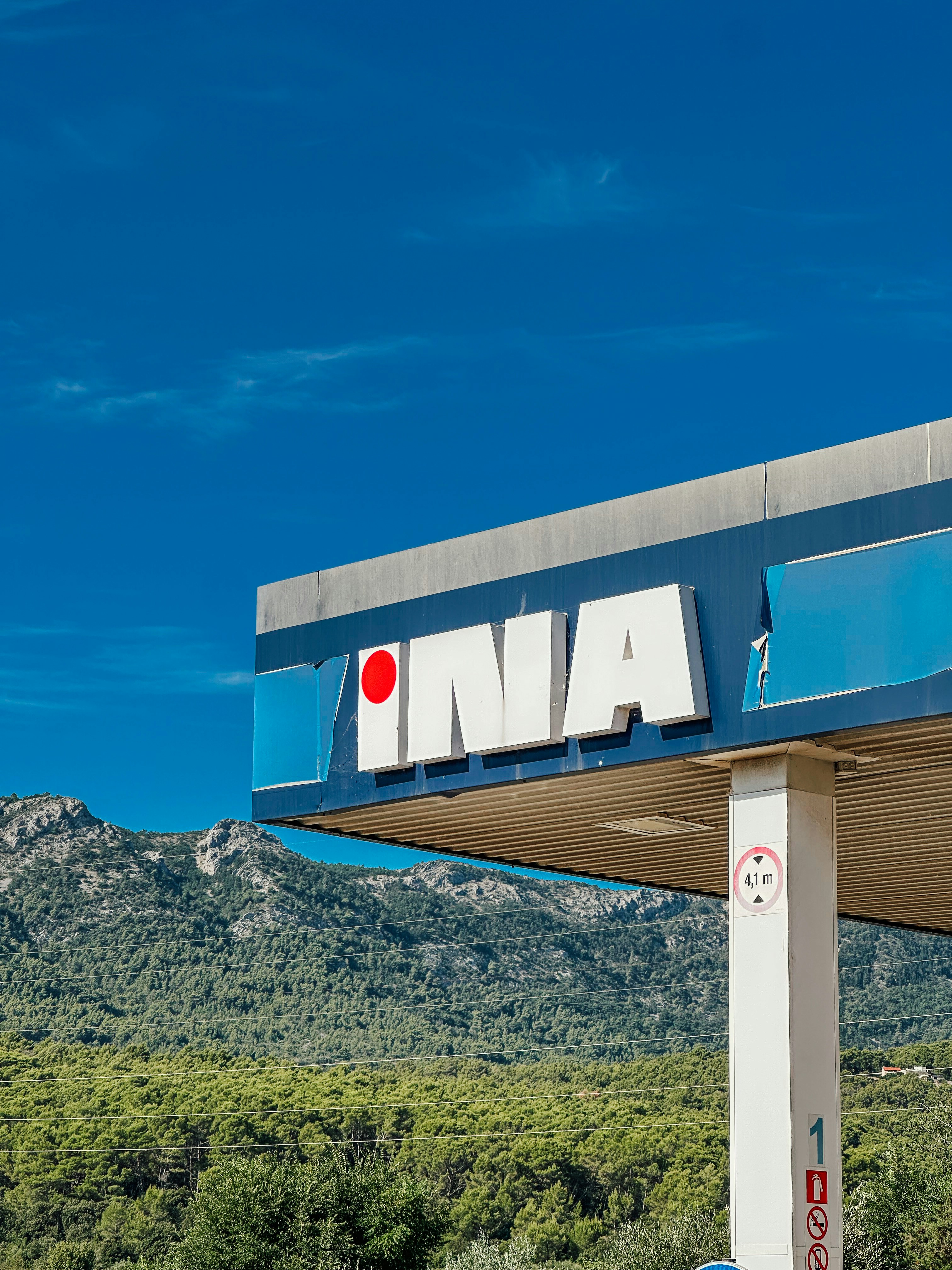 Las 3 mejores empresas para servicios n8n en Villava