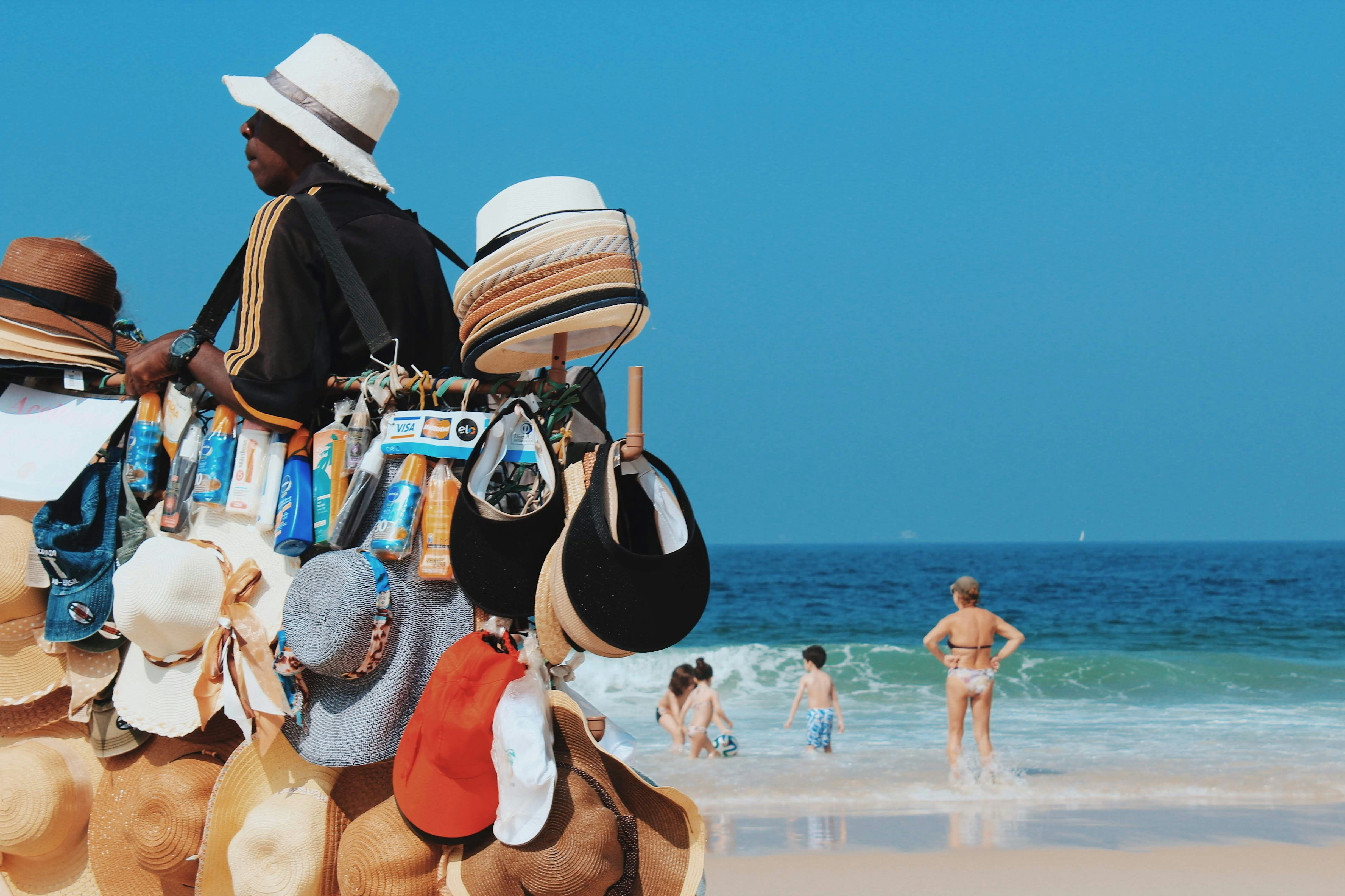 Mejores prácticas para empresas de turismo que implementan bots de IA en 2024