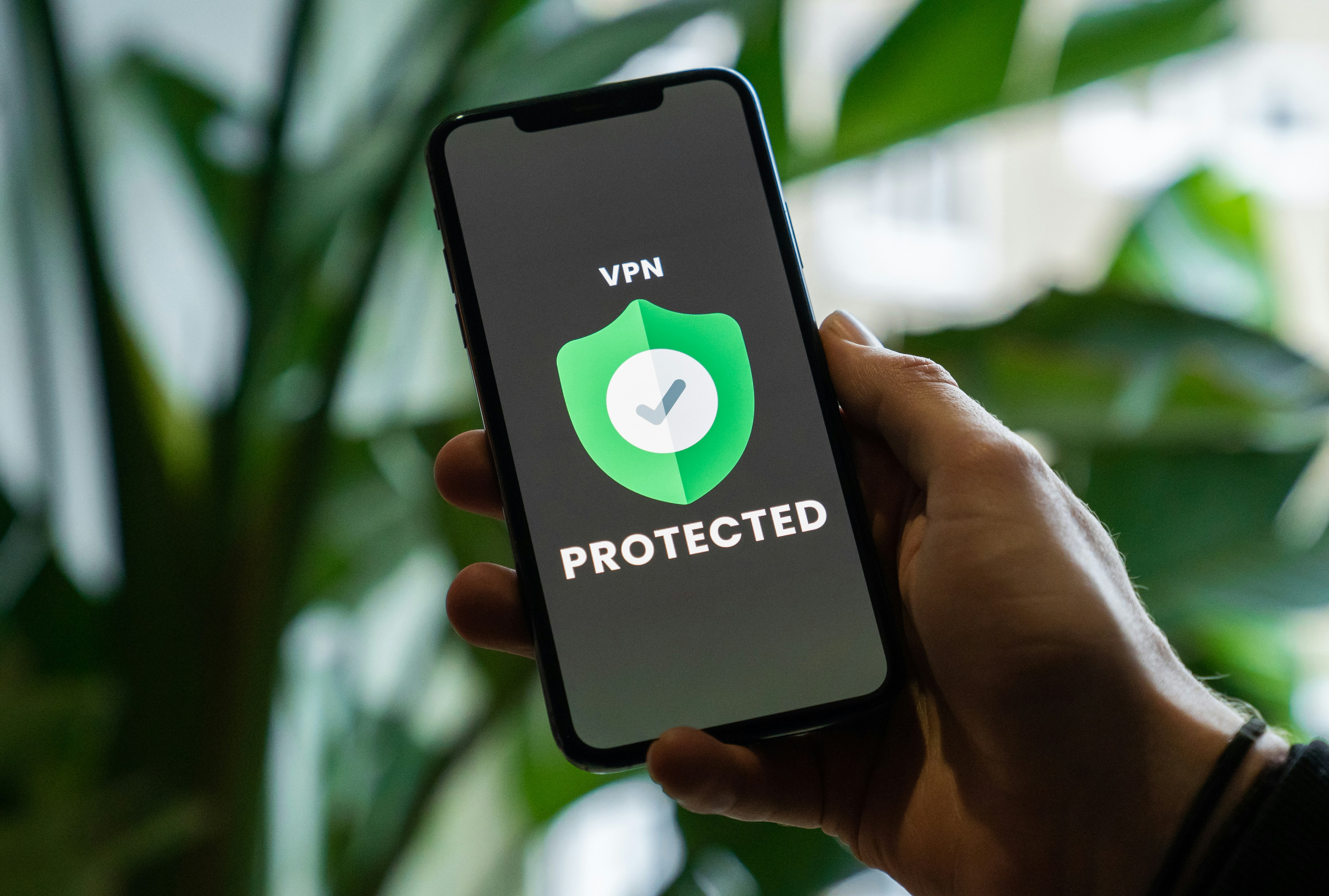 Los mejores servicios de VPN para iPhone en 2026: probados y revisados por expertos