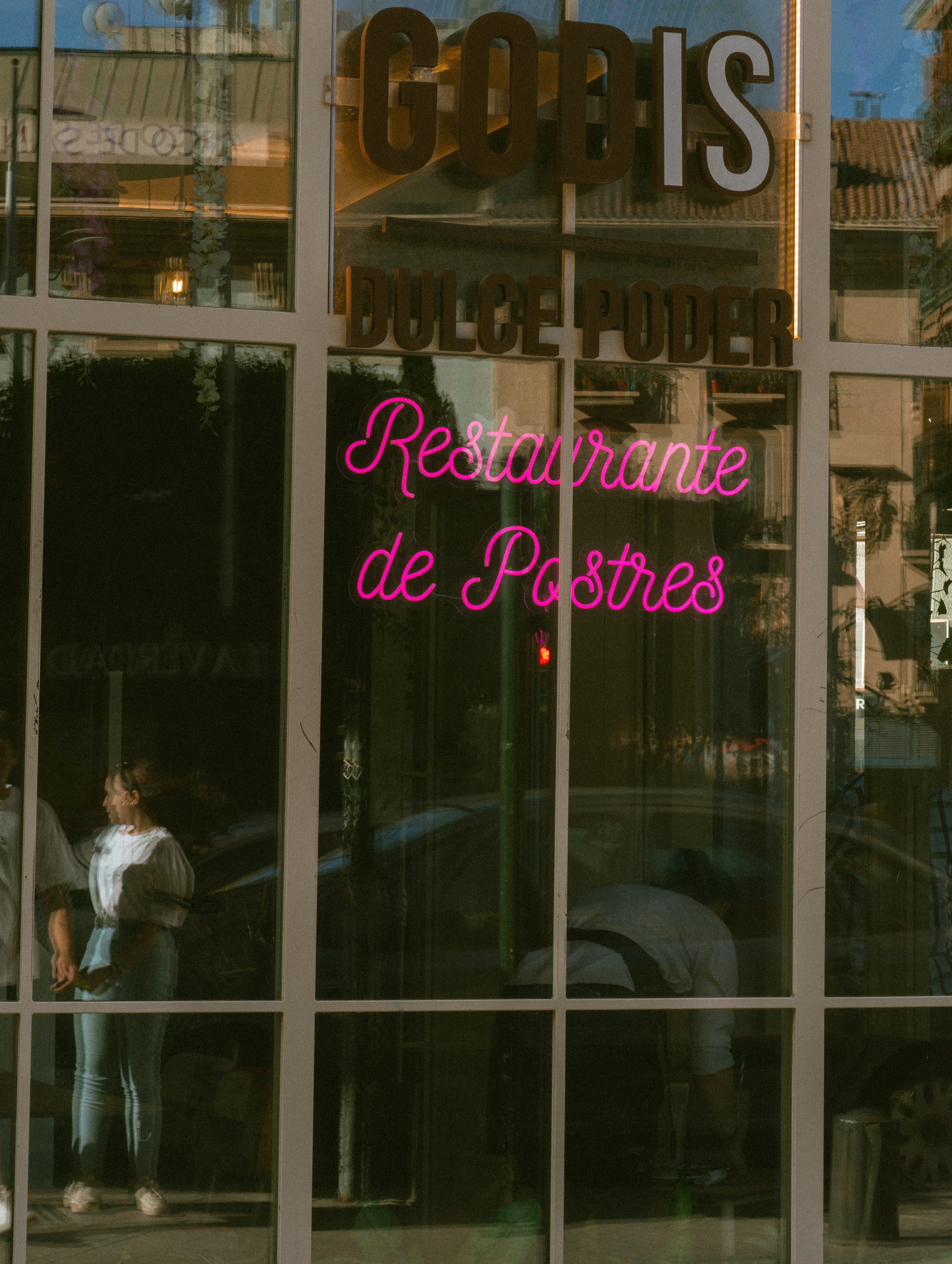 Servicio oficial de listado de GPT Store Partner en Murcia - Más de 15 años de experiencia
