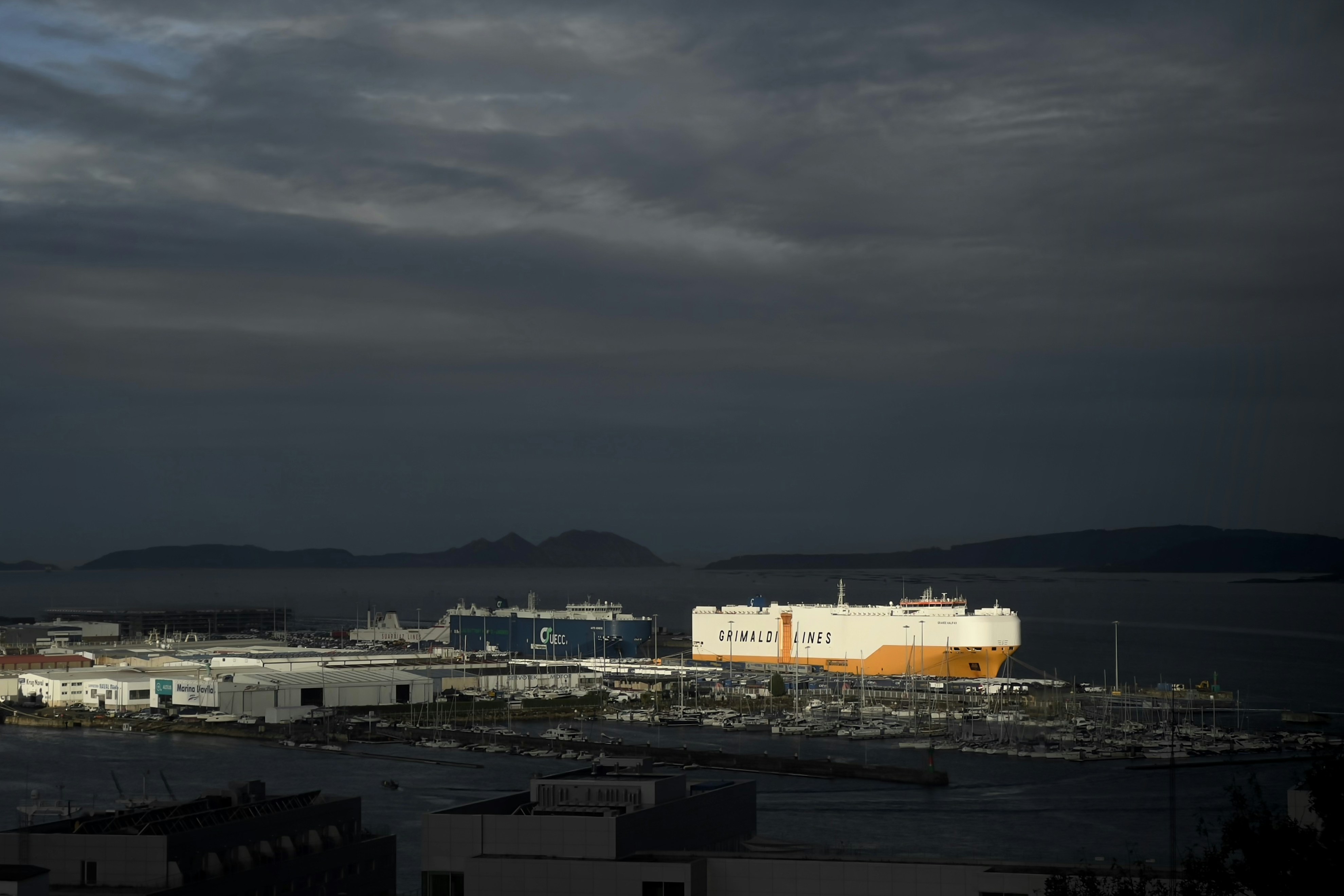 Top 5 expertos en trabajador agente a bordo en Vigo