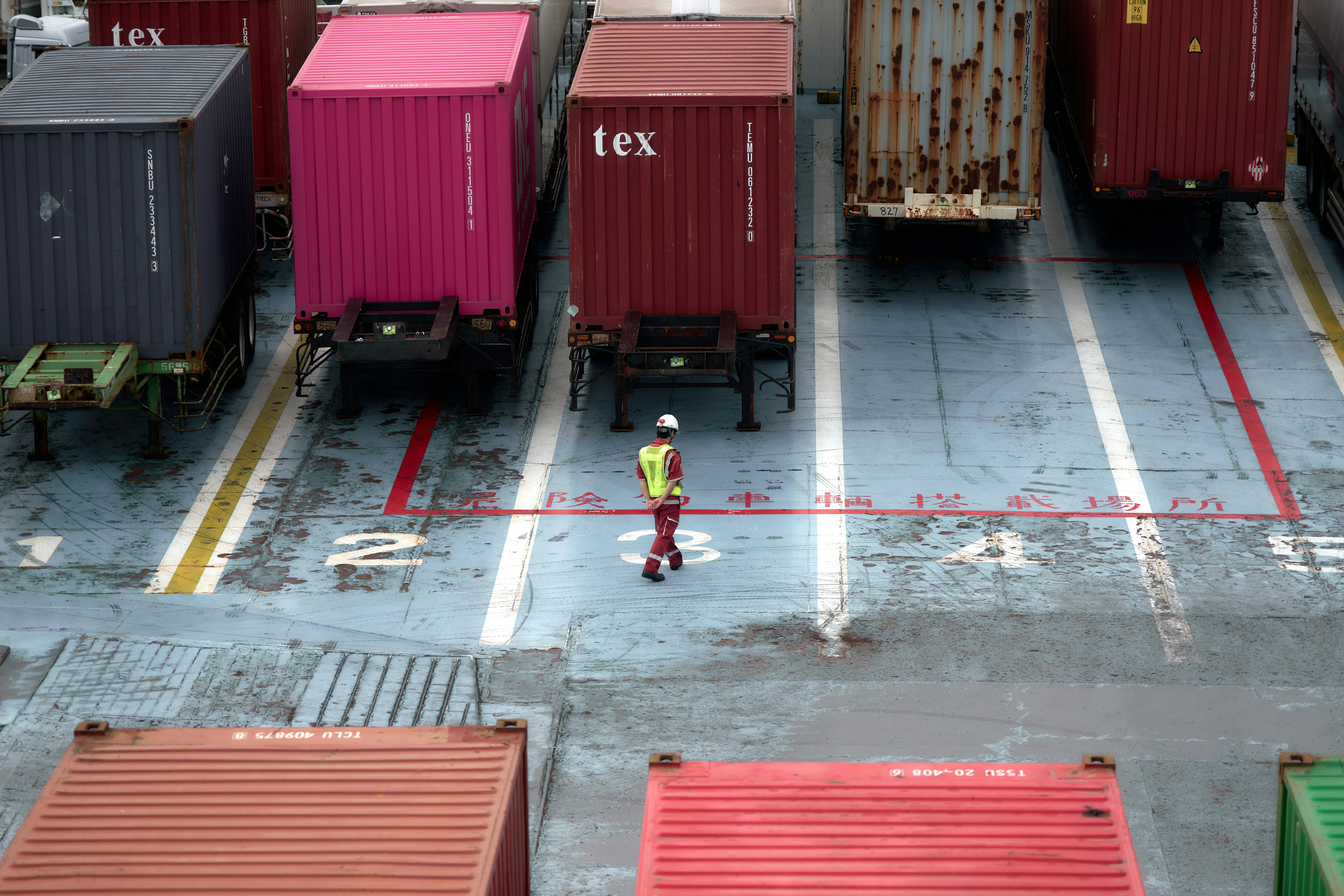 ¿Cómo ayuda la automatización de informes logísticos en la toma de decisiones?