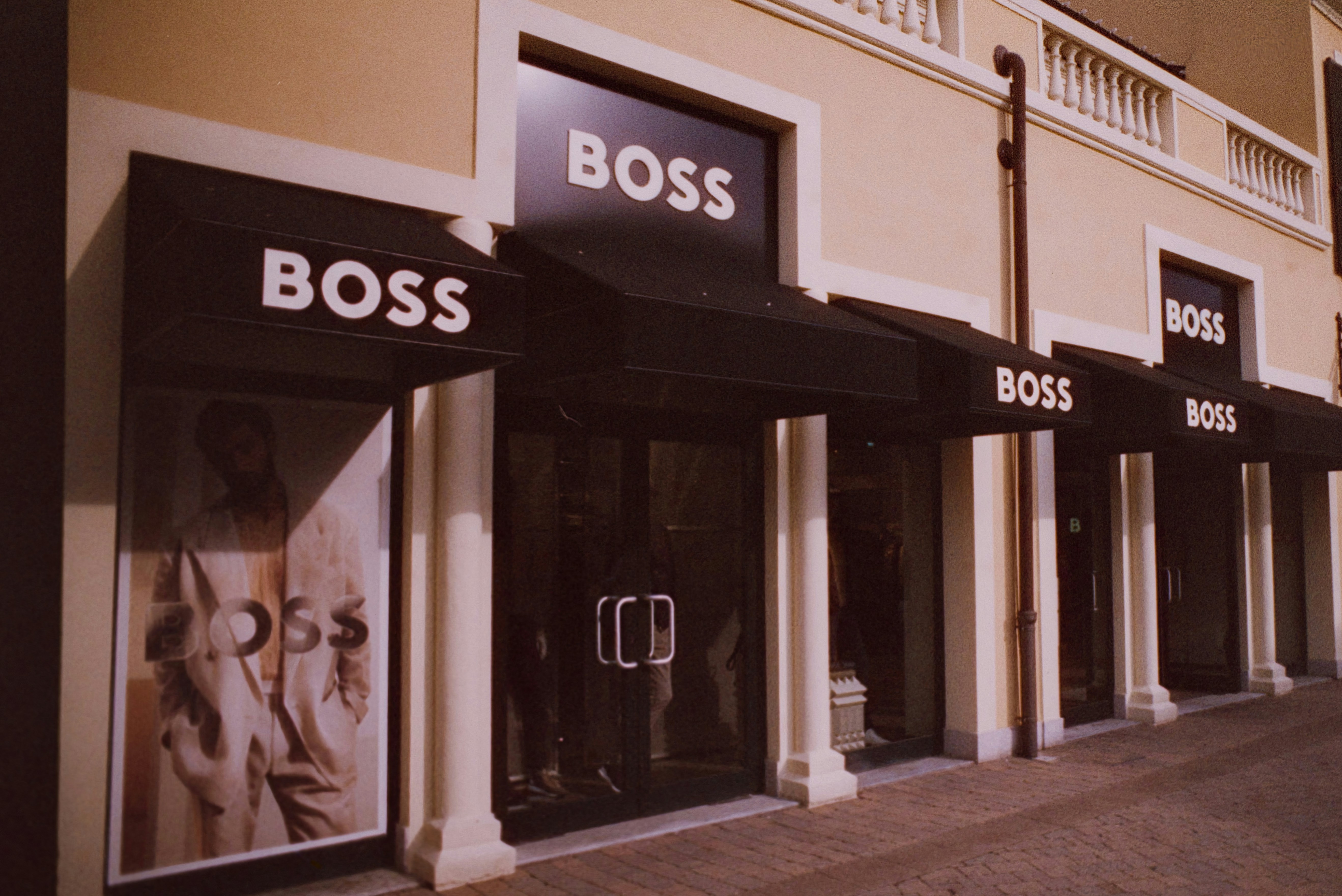 Socio del sistema de gestión de tiendas de boutique oficial: qué buscar