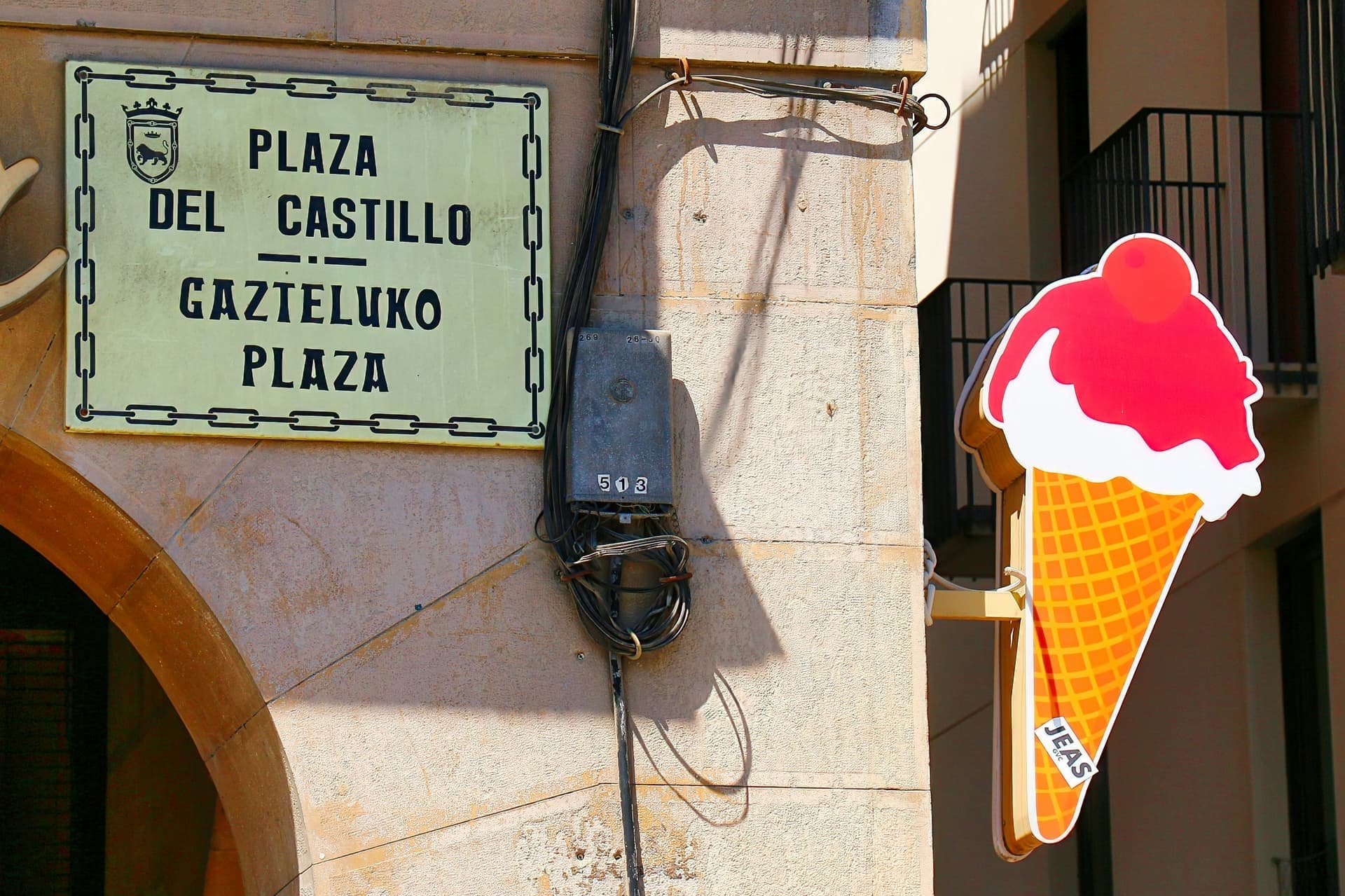 Servicios de teléfono AI en Pamplona