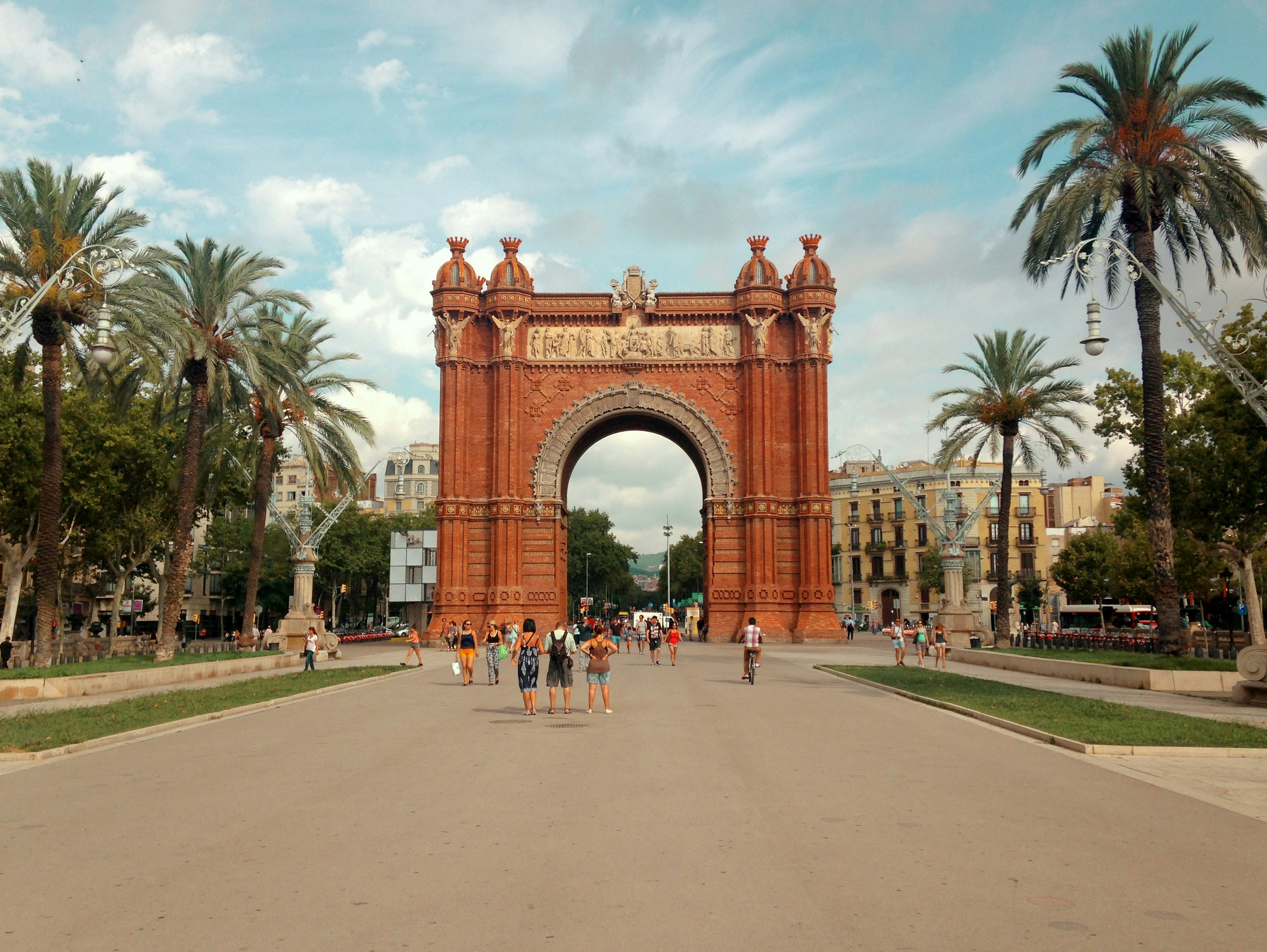 Empresa de portal estudiantil con servicios de pago en Barcelona