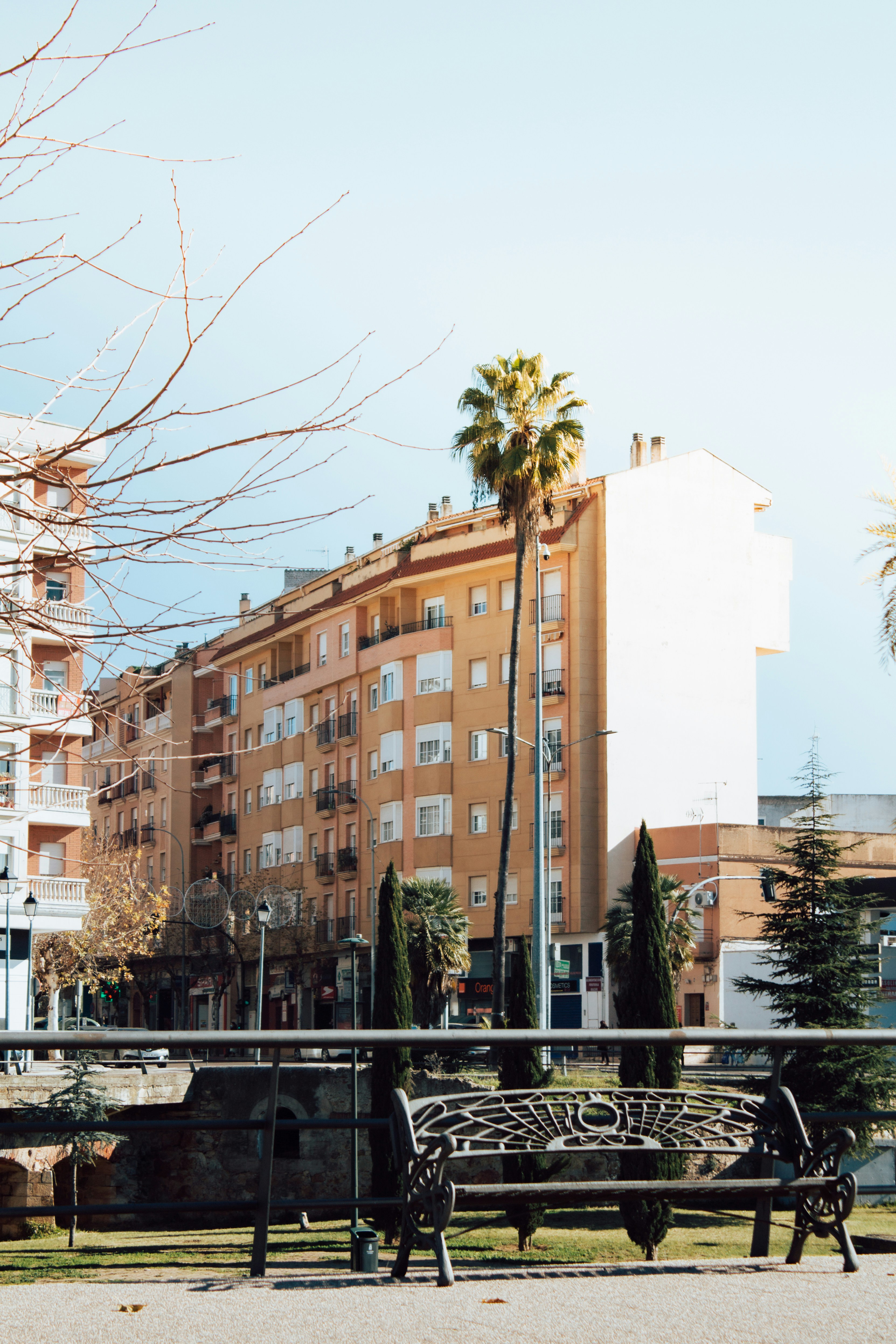 Las mejores 3 empresas de servicios telefónicos de IA en Badajoz