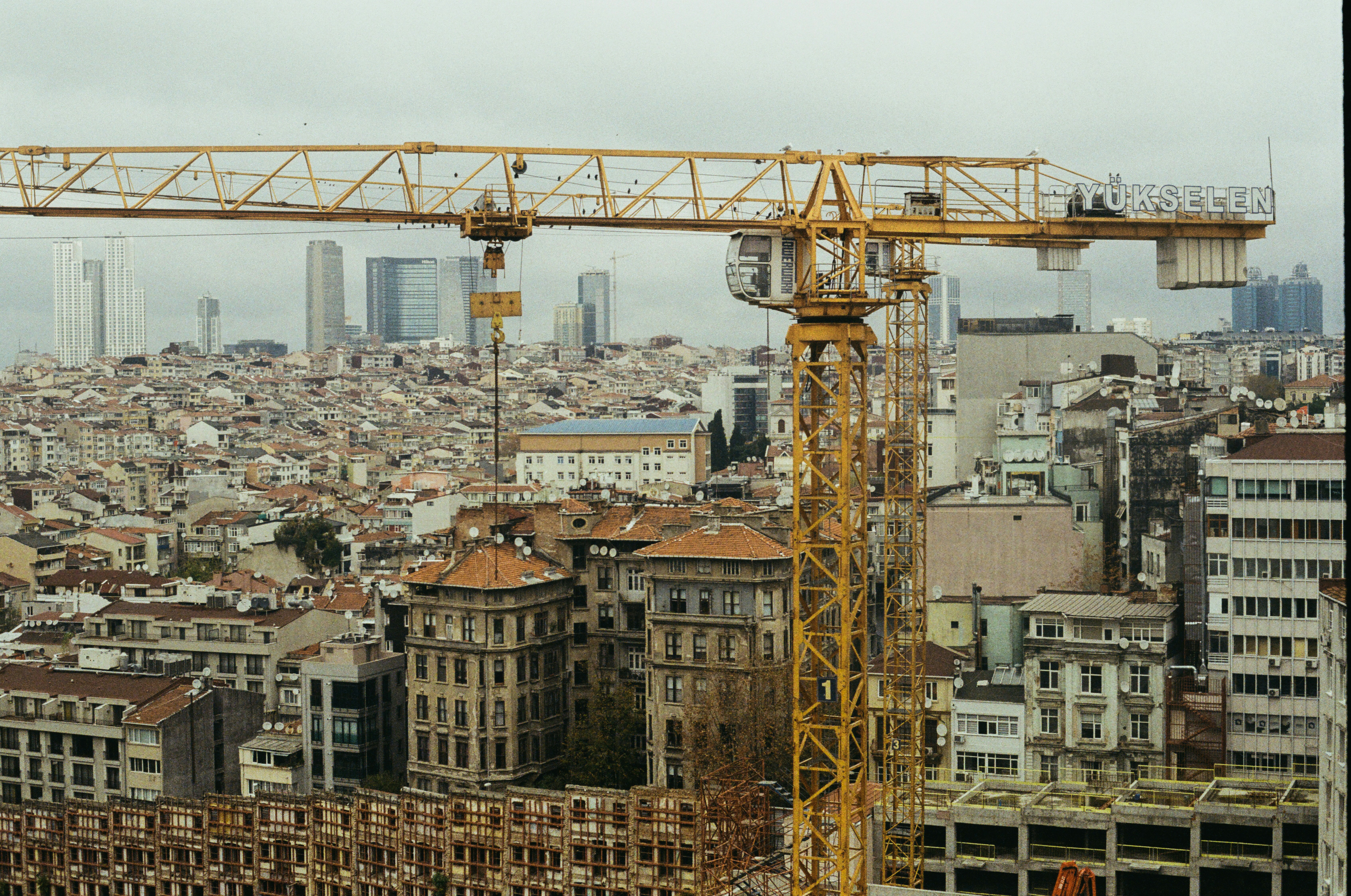 Por qué la industria de la construcción de Barcelona elige el sistema de llamadas de recordatorio automatizado en 2024