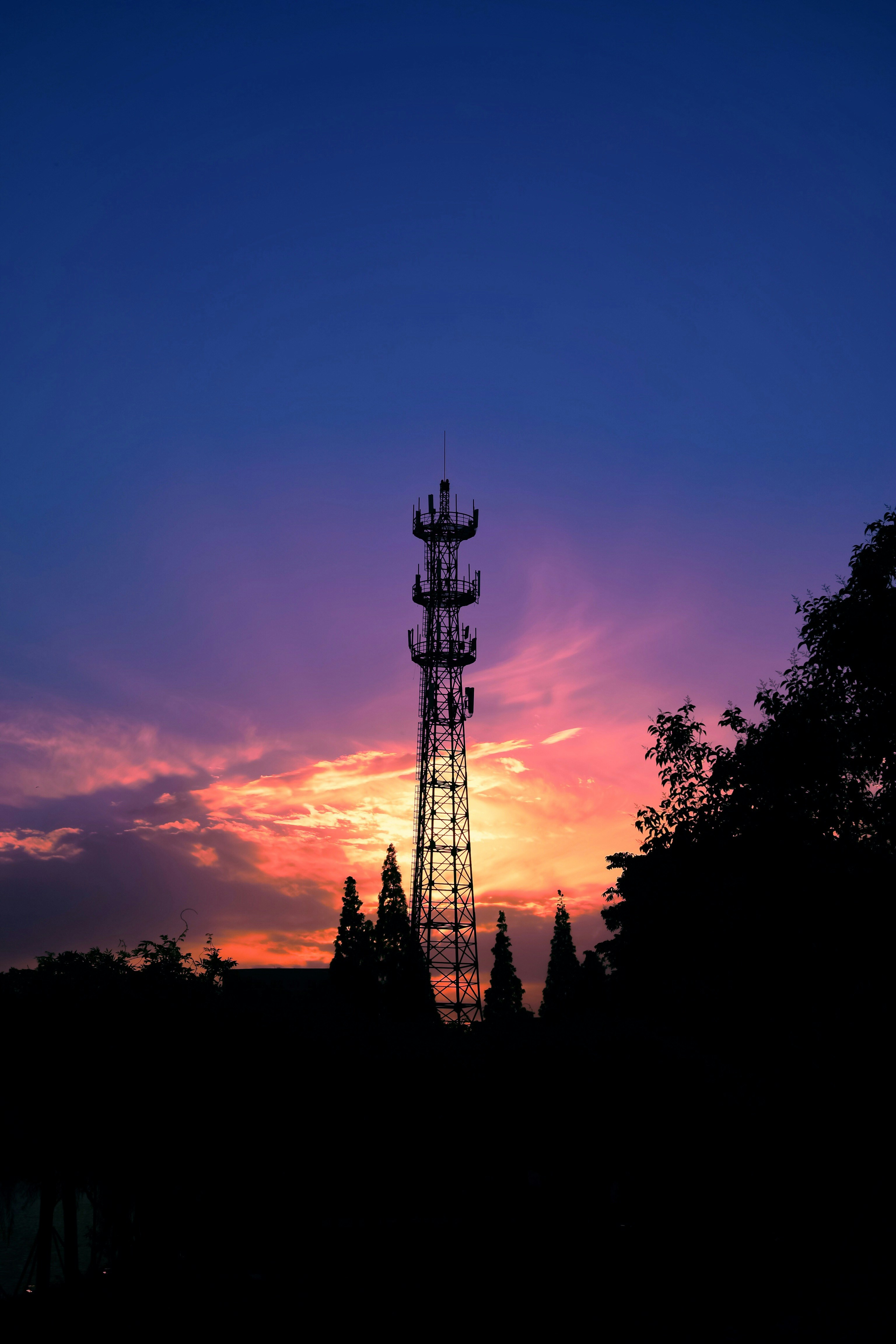 ¿Por qué el desarrollo de las telecomunicaciones sigue siendo tan lento en comparación con las fintech o el SaaS?