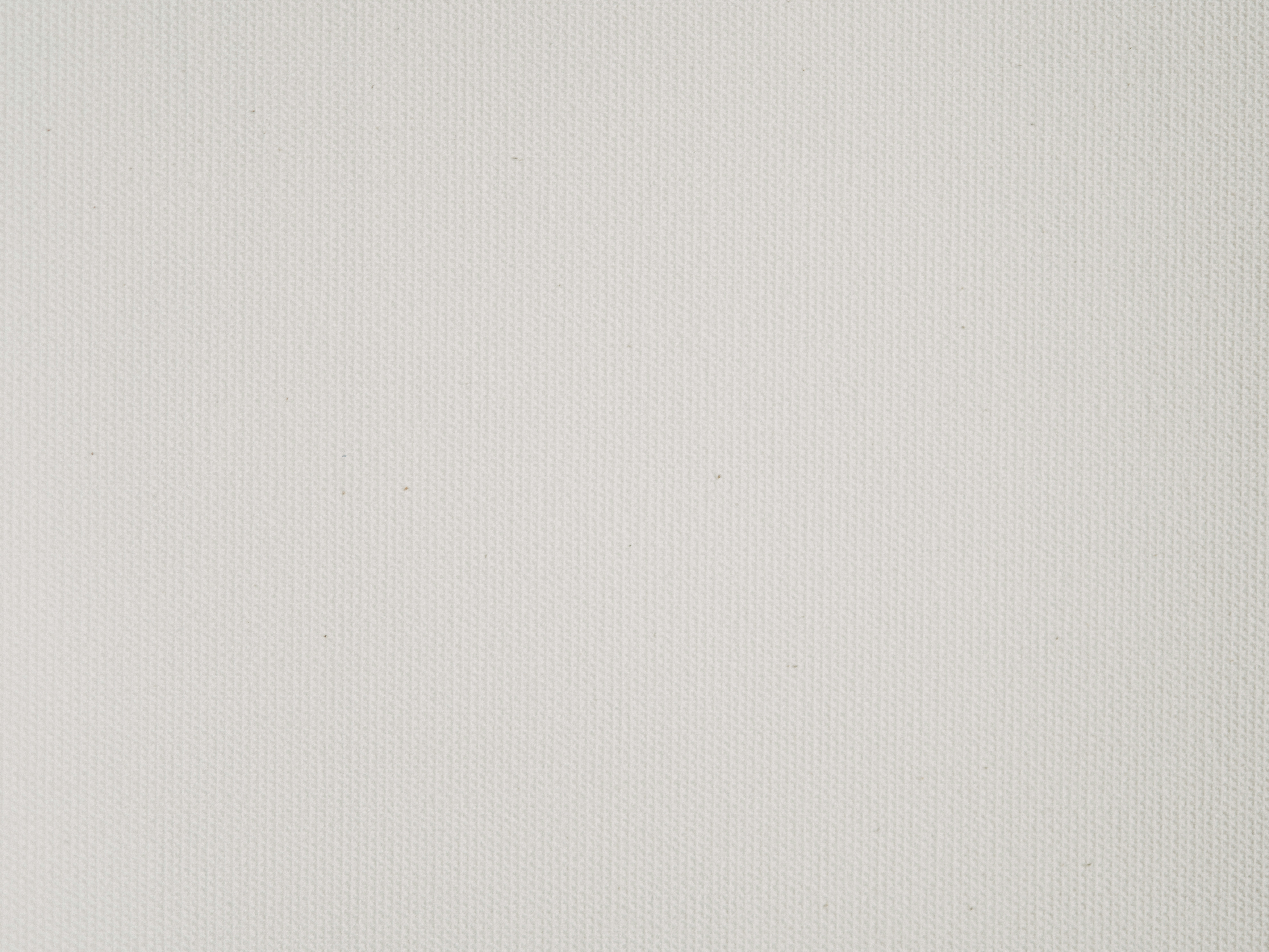 ¿Es el costo de implementación de n8n seguro para las empresas al manejar datos sensibles?