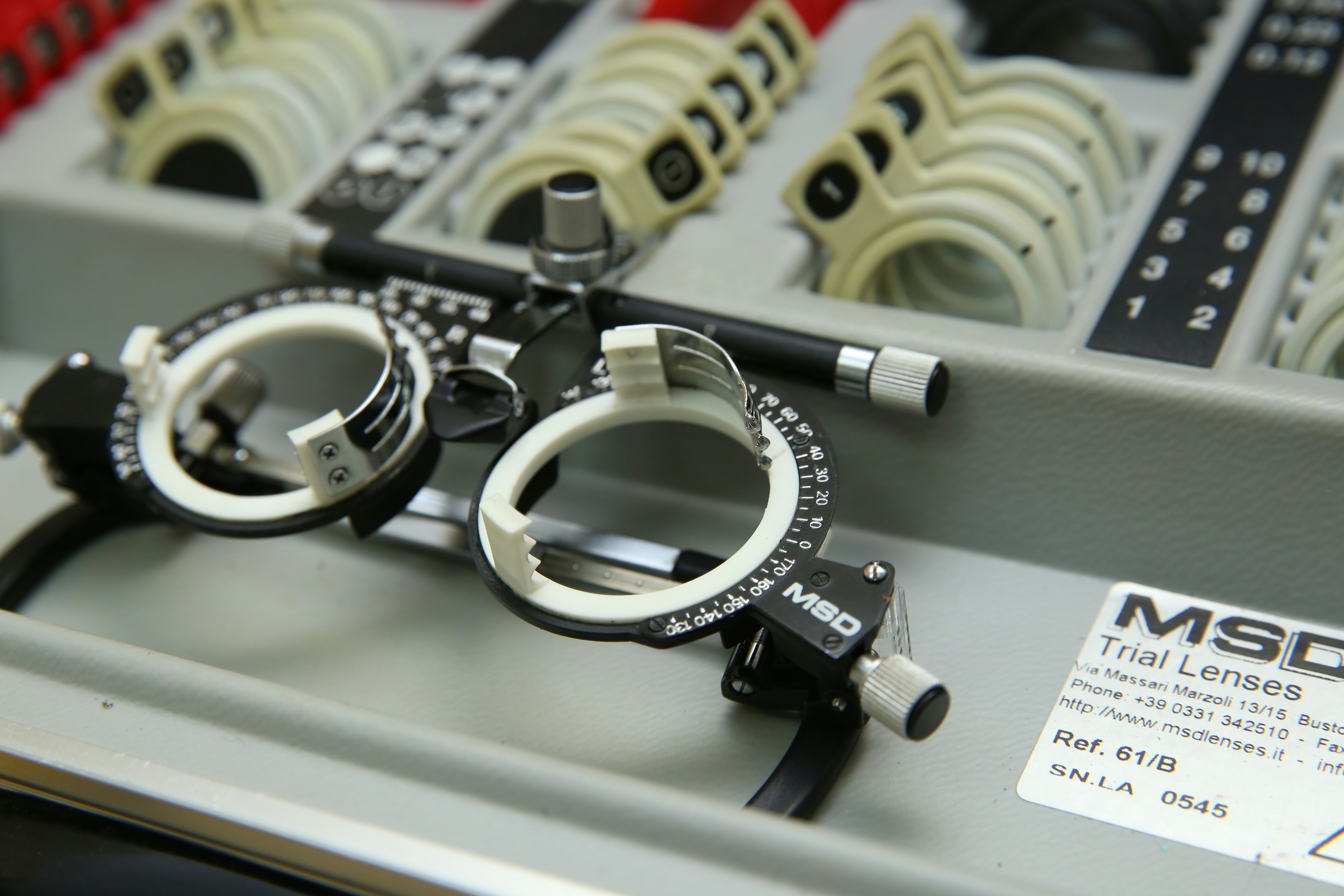 ¿Es compatible el sistema de gestión de tiendas de óptica con dispositivos móviles?